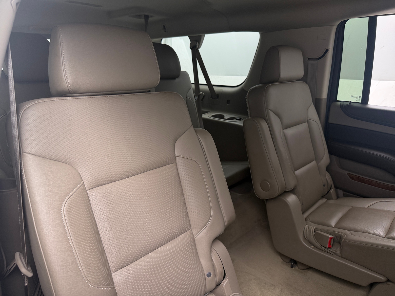 Thumbnail: 2015 Chevrolet Suburban - 5
