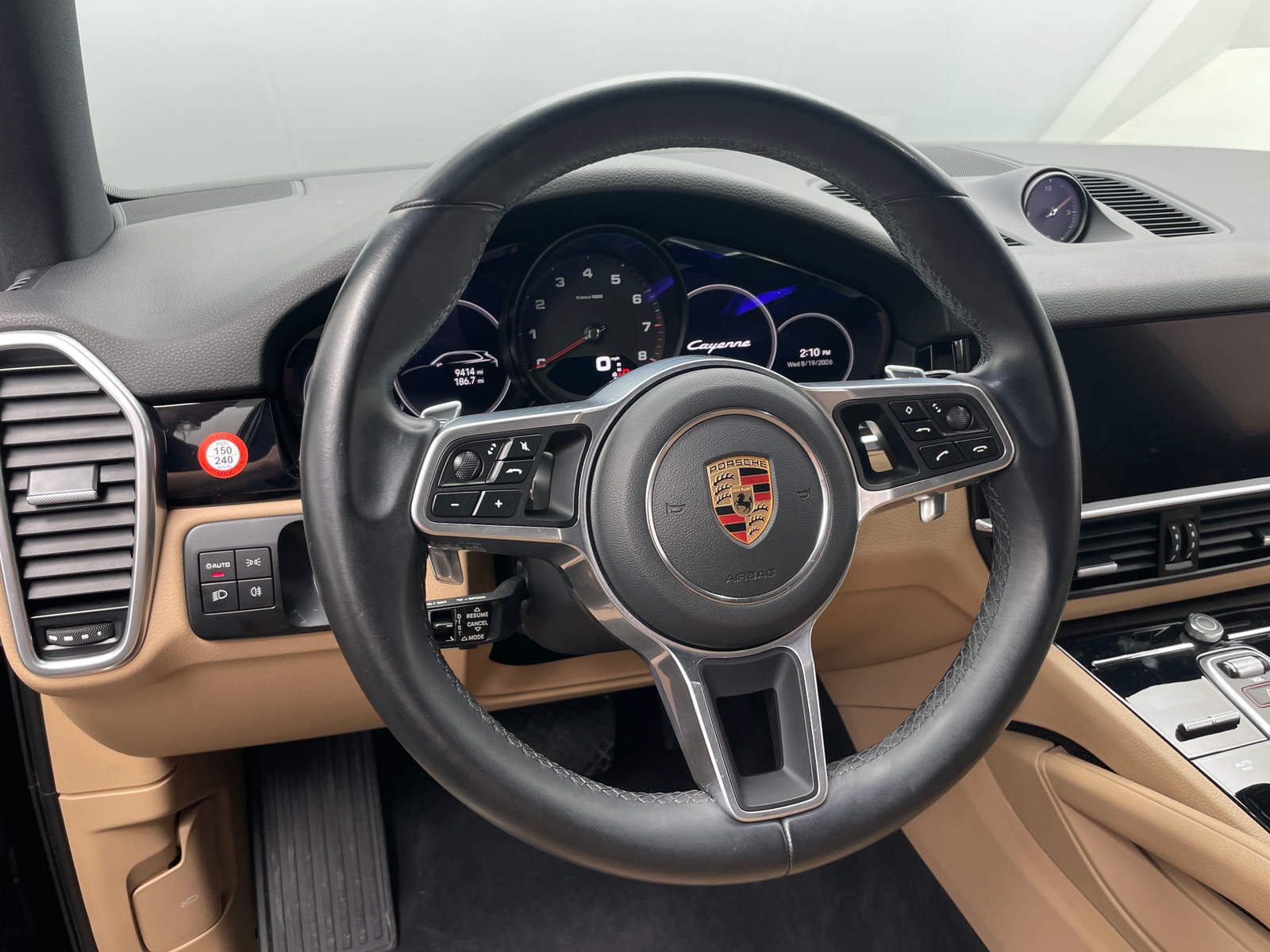 Thumbnail: 2023 Porsche Cayenne - 4