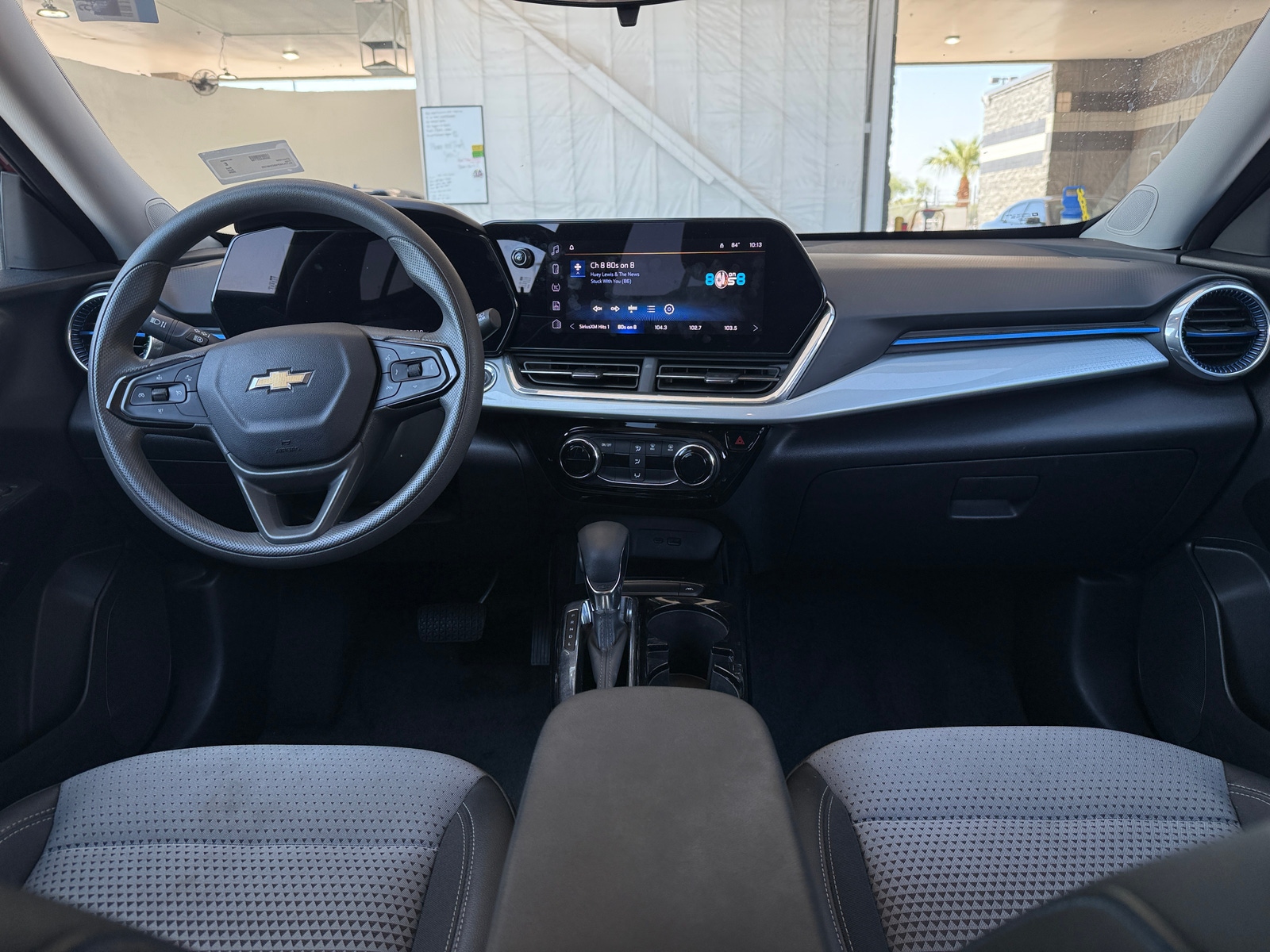 Thumbnail: 2025 Chevrolet Trax - 2
