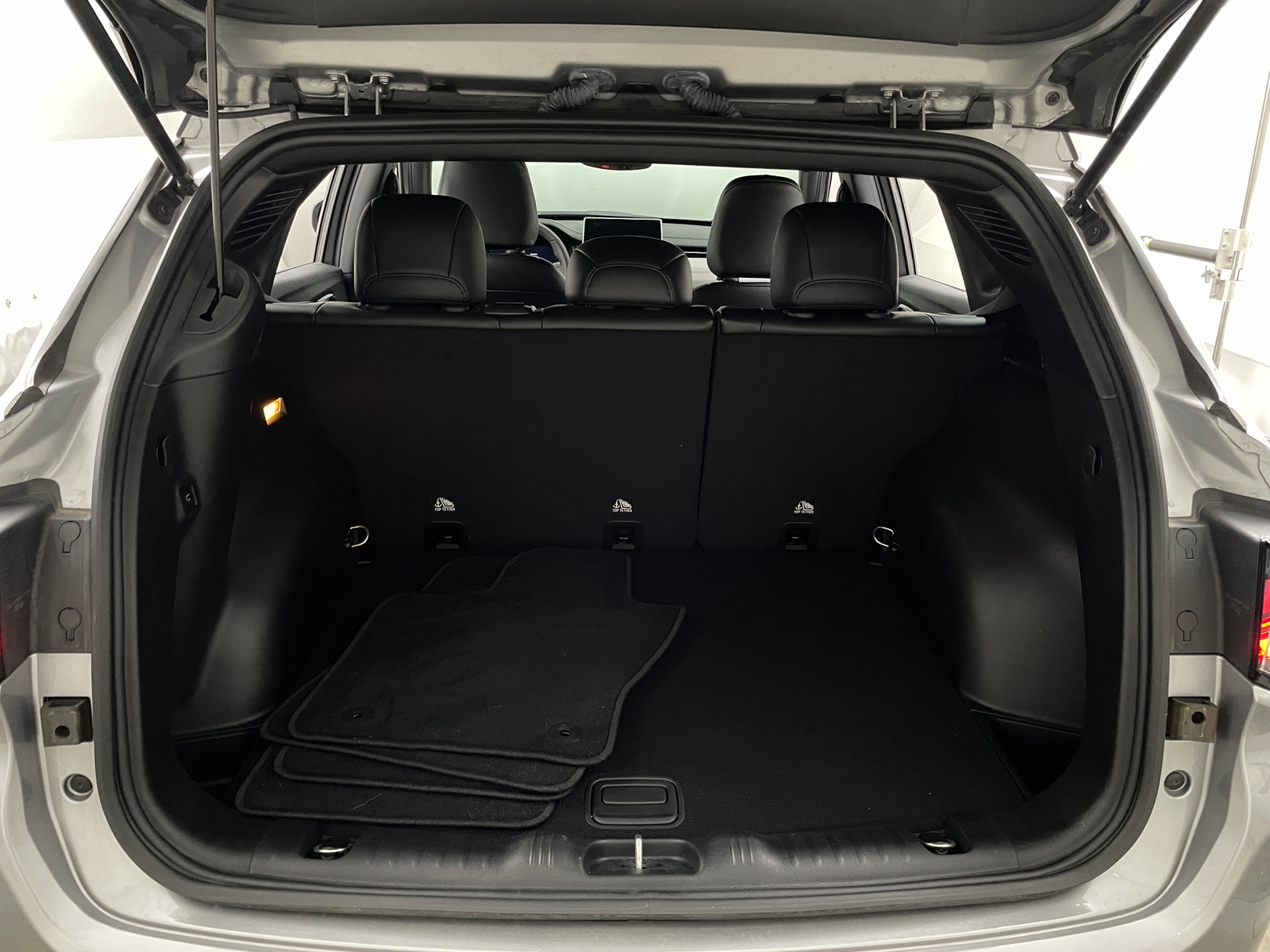 Thumbnail: 2023 Jeep Compass - 6