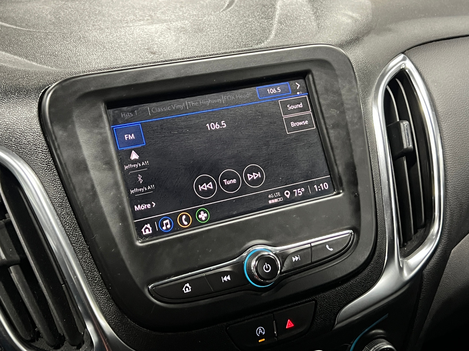 Thumbnail: 2024 Chevrolet Equinox - 4