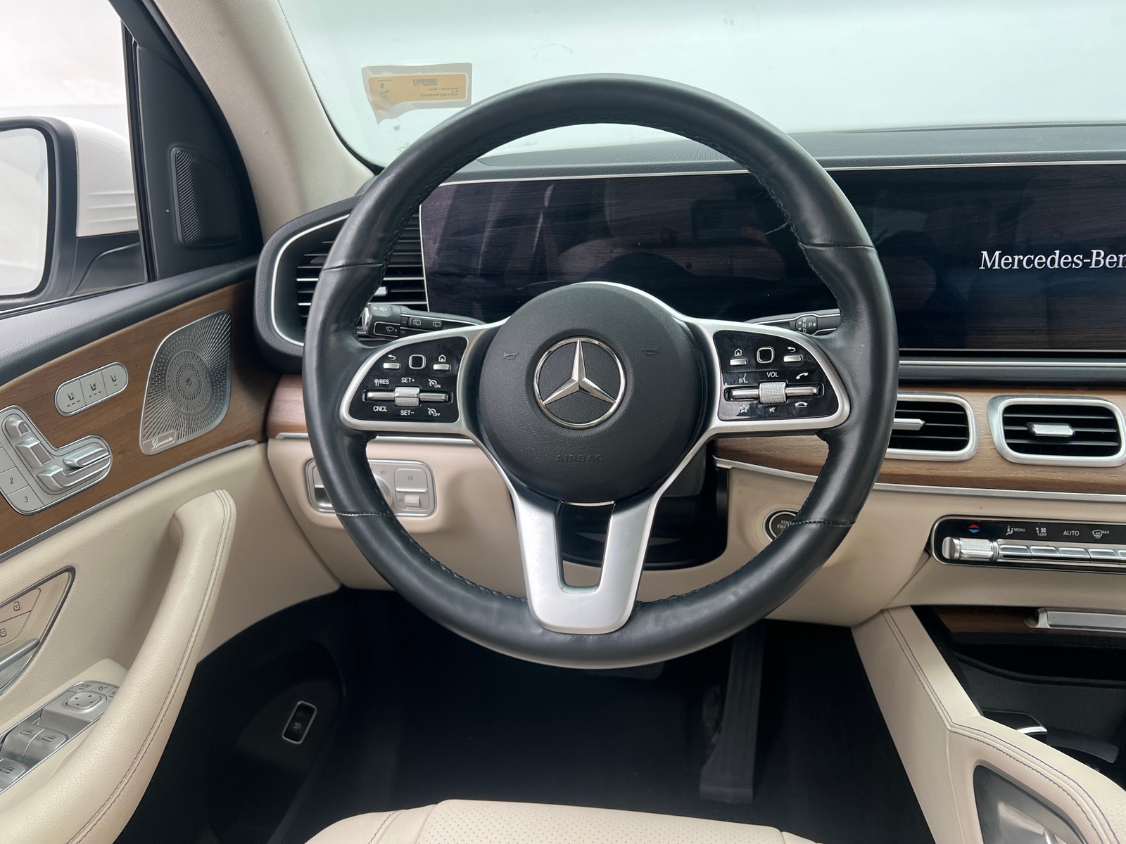 Thumbnail: 2022 Mercedes-Benz GLE - 4