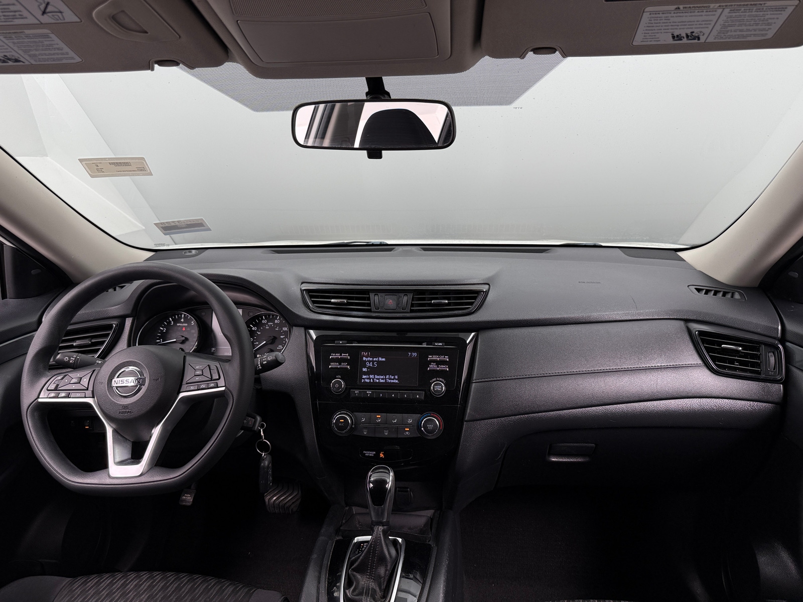 Thumbnail: 2017 Nissan Rogue - 3