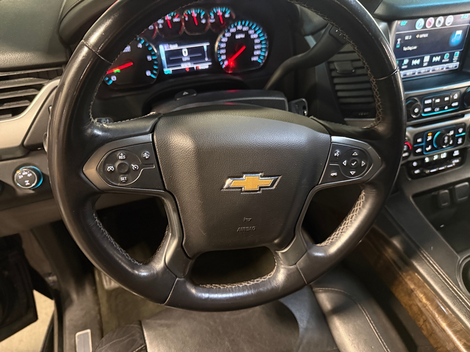 Thumbnail: 2016 Chevrolet Tahoe - 4