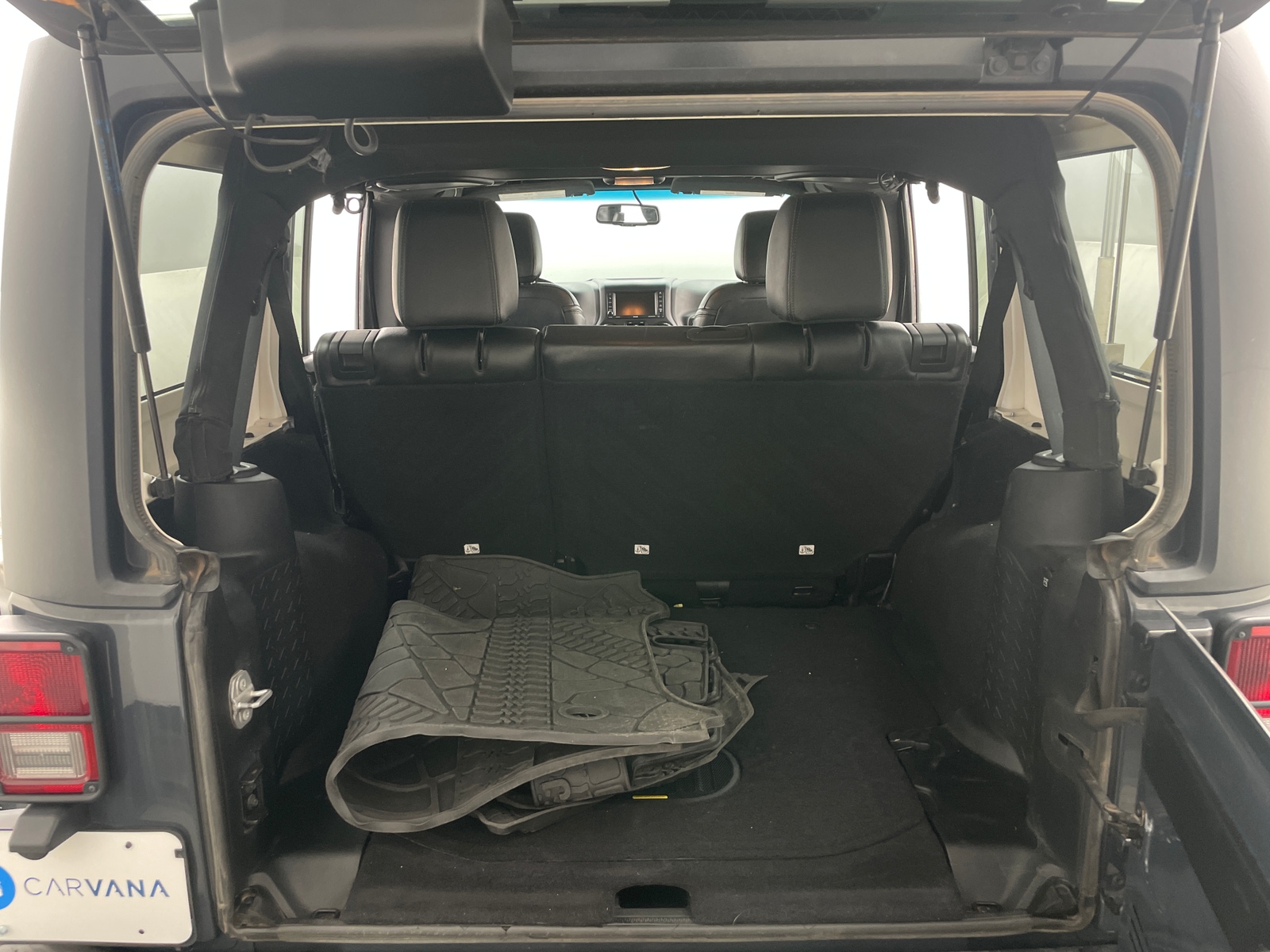 Thumbnail: 2017 Jeep Wrangler - 7