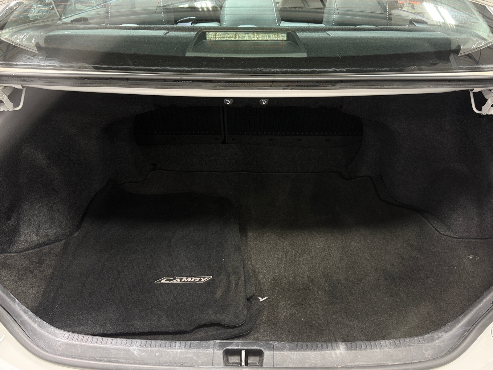 Thumbnail: 2012 Toyota Camry - 7