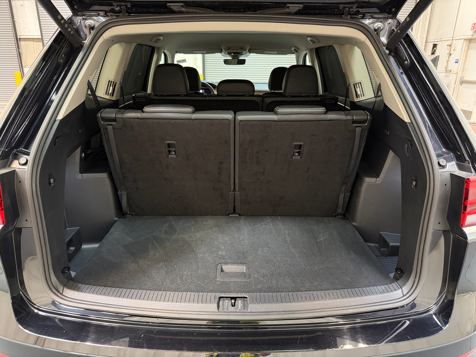 Thumbnail: 2026 Volkswagen Atlas - 7