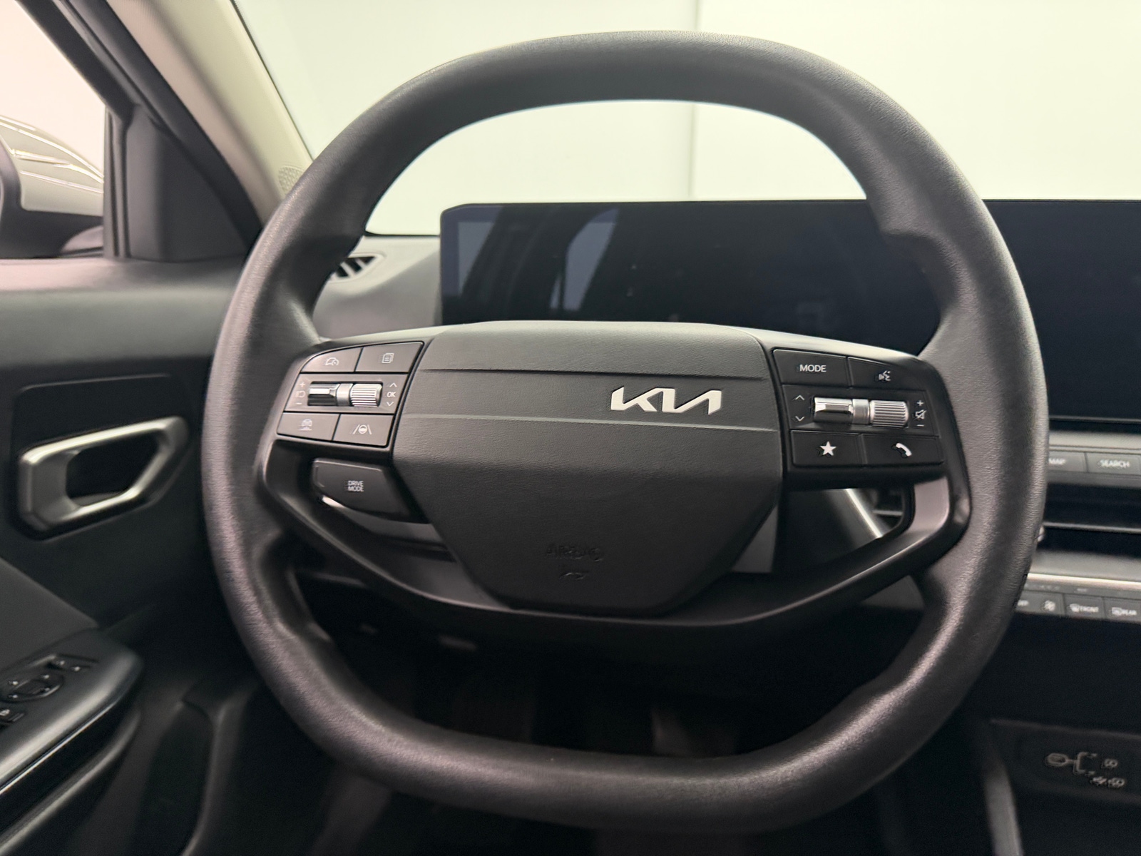 Thumbnail: 2025 Kia K4 - 5