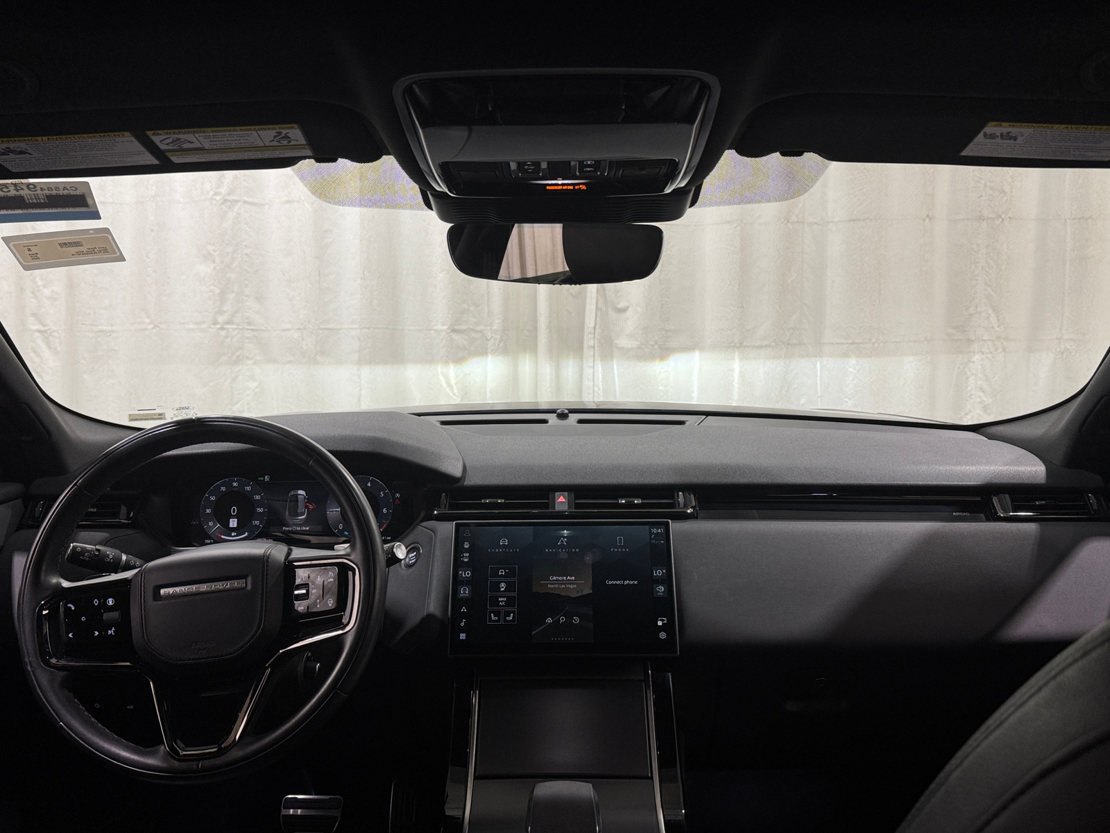 Thumbnail: 2025 Land Rover Range Rover Velar - 2