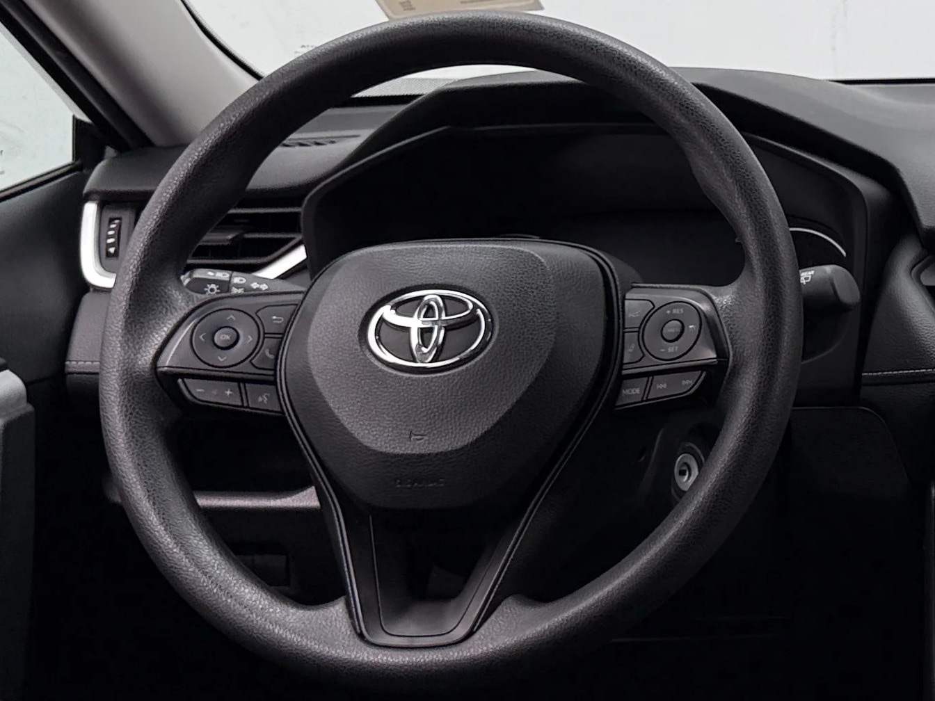 Thumbnail: 2025 Toyota RAV4 - 5