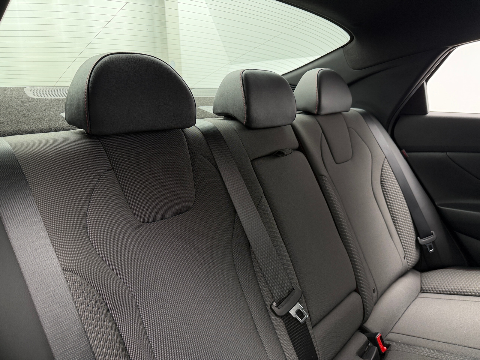 Thumbnail: 2024 Hyundai Elantra - 5