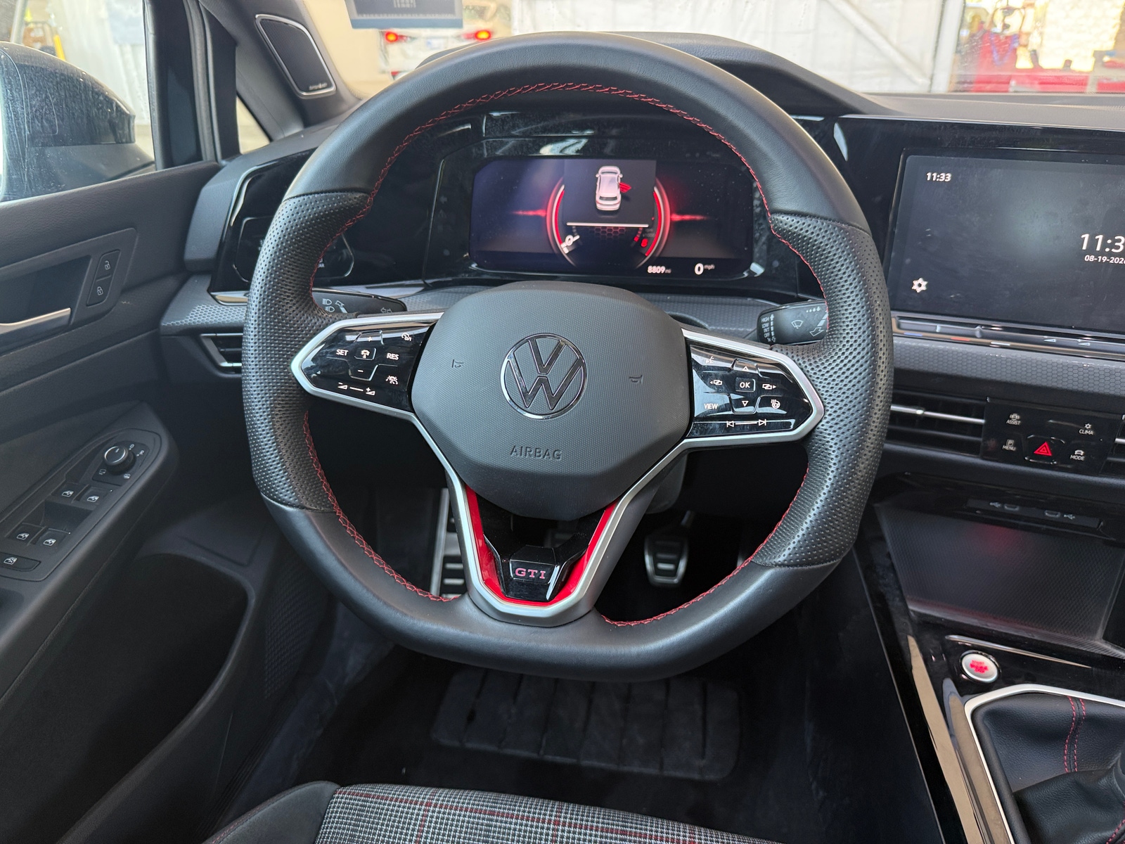 Thumbnail: 2024 Volkswagen Golf - 5