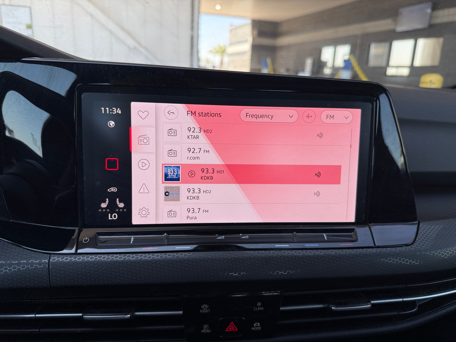 Thumbnail: 2024 Volkswagen Golf - 4