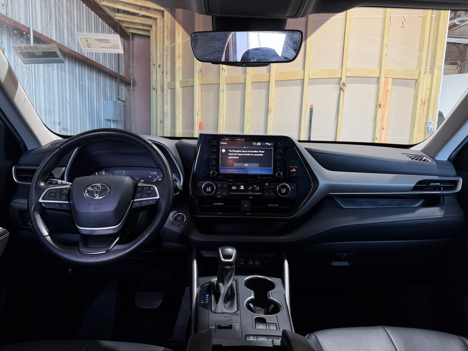 Thumbnail: 2022 Toyota Highlander - 2