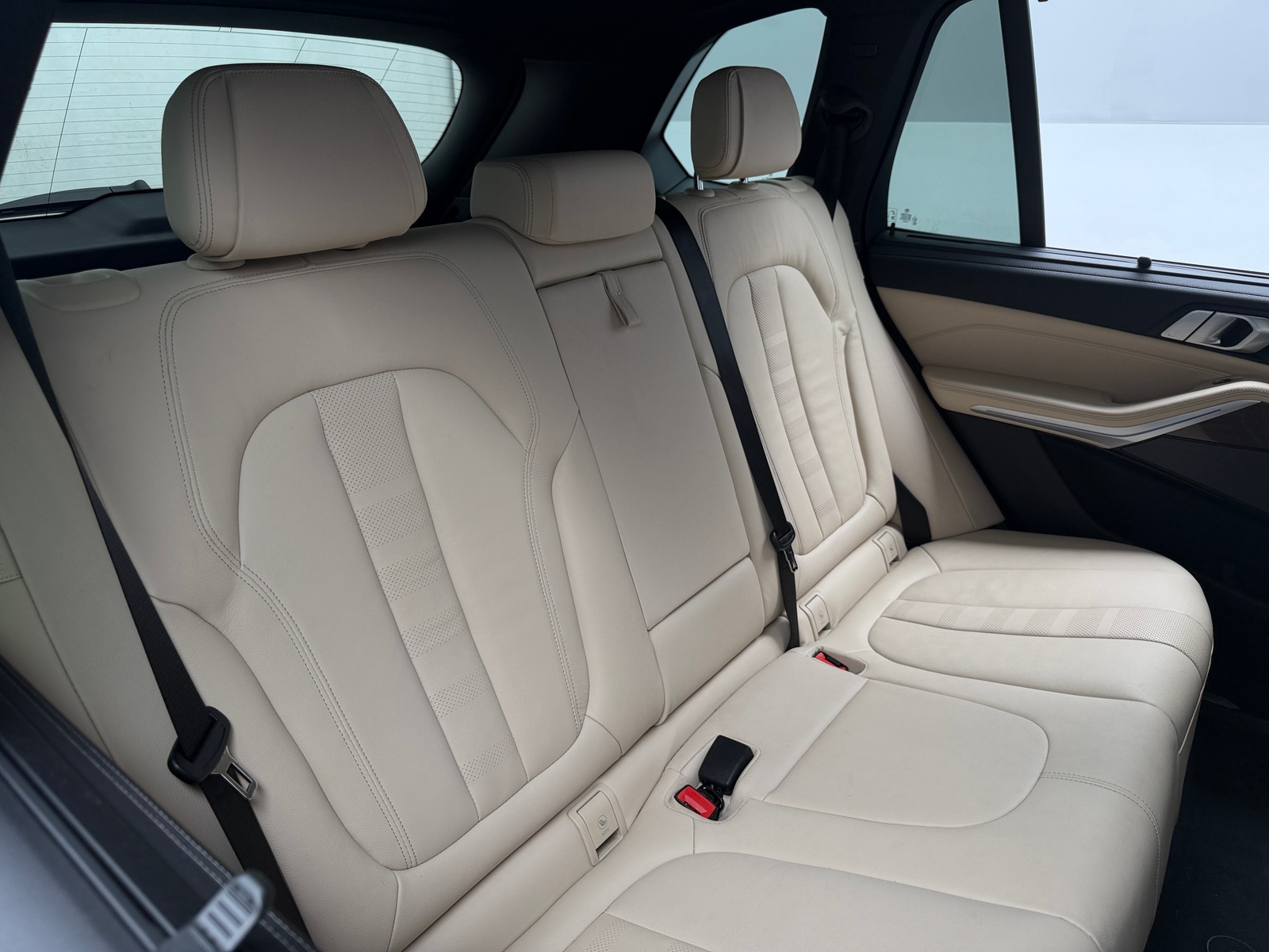 Thumbnail: 2021 BMW X5 - 5