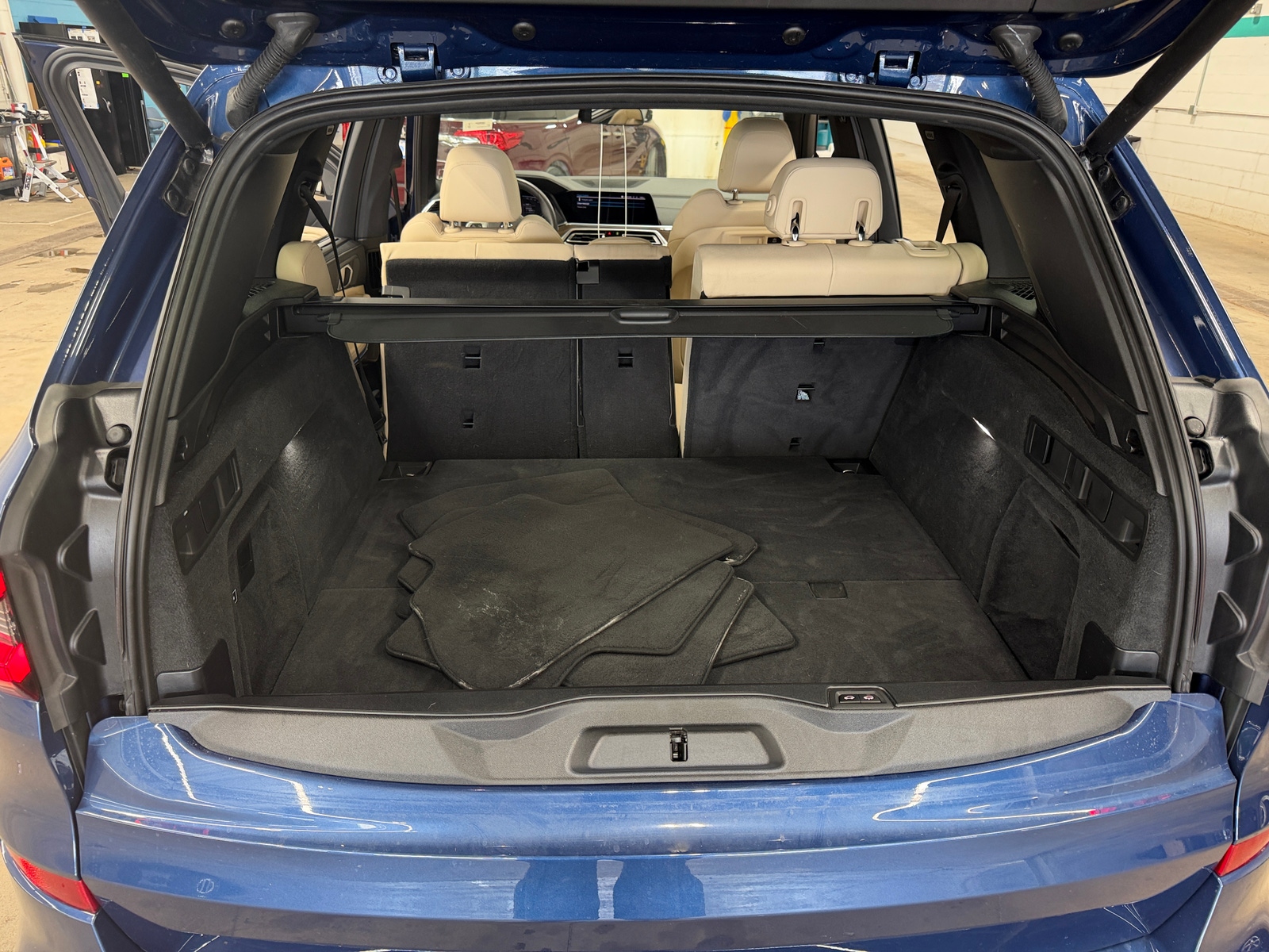 Thumbnail: 2021 BMW X5 - 6