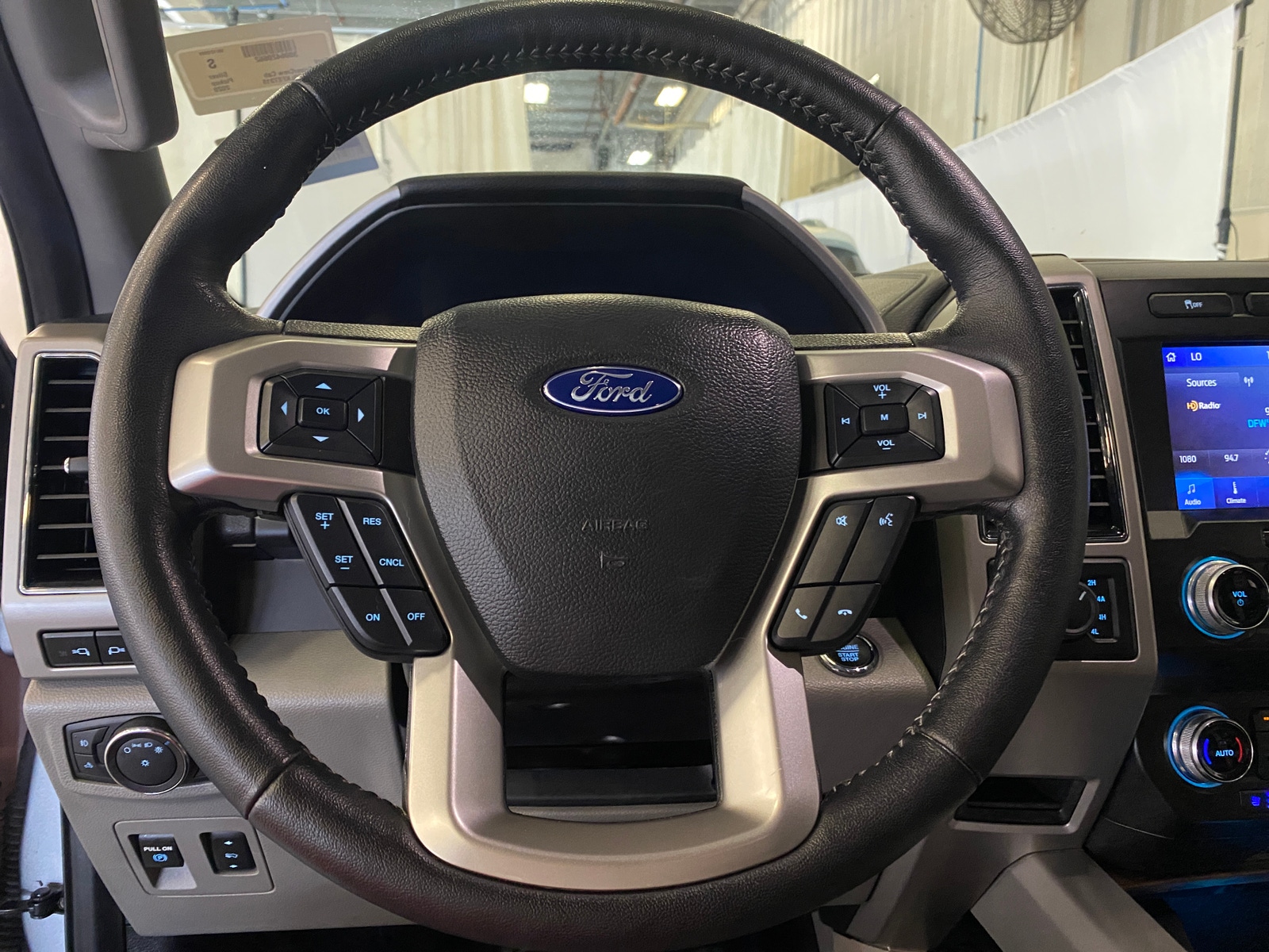 Thumbnail: 2020 Ford Econoline - 4