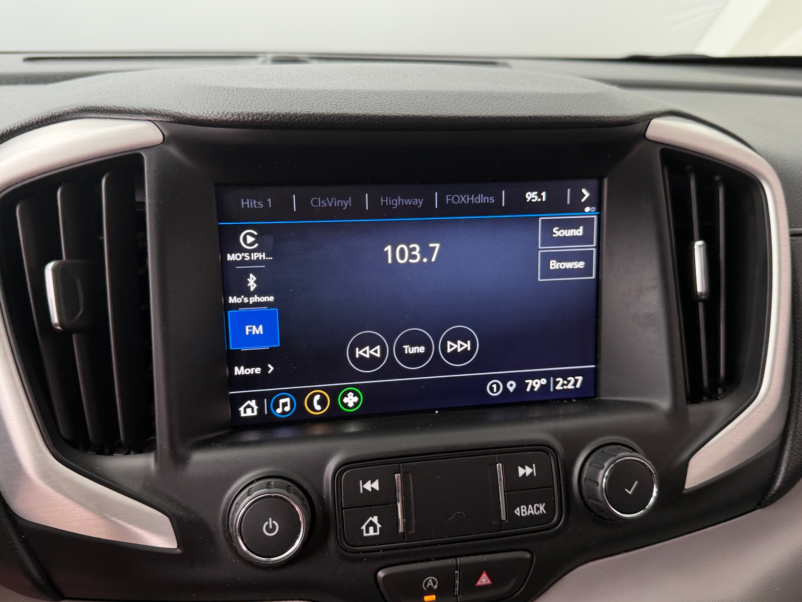 Thumbnail: 2022 GMC Terrain - 3