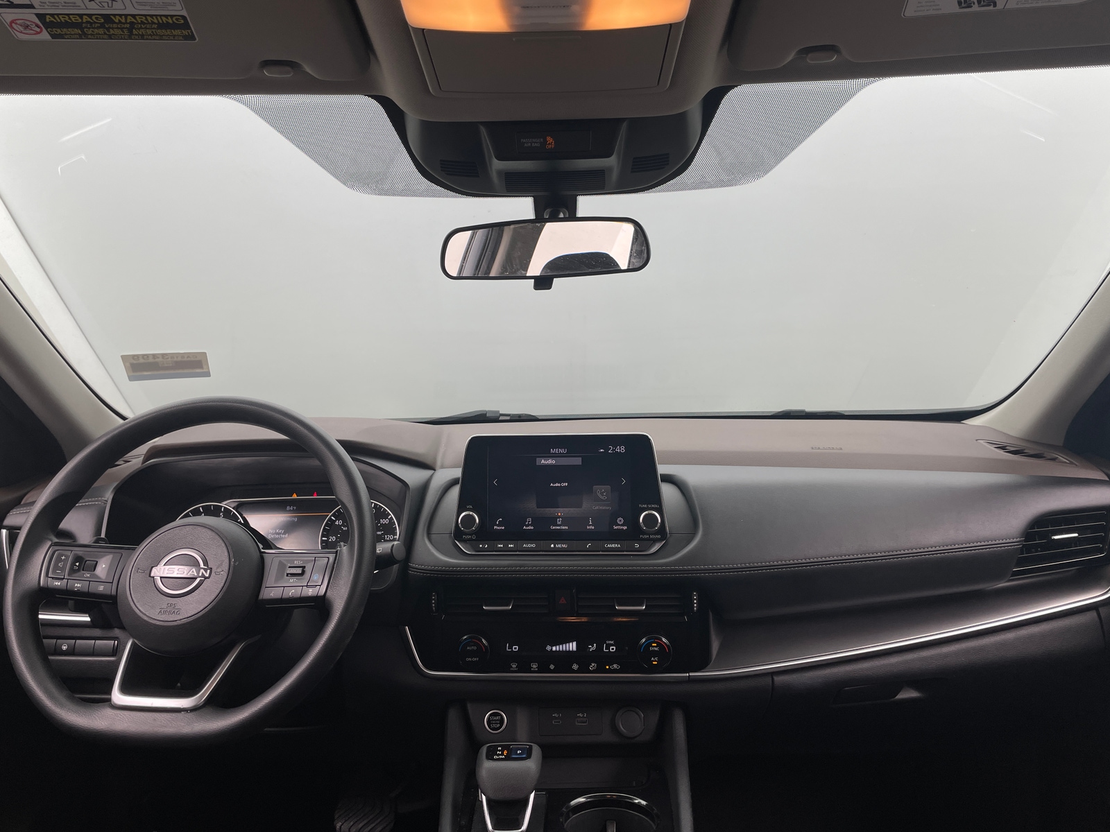 Thumbnail: 2022 Nissan Rogue - 3