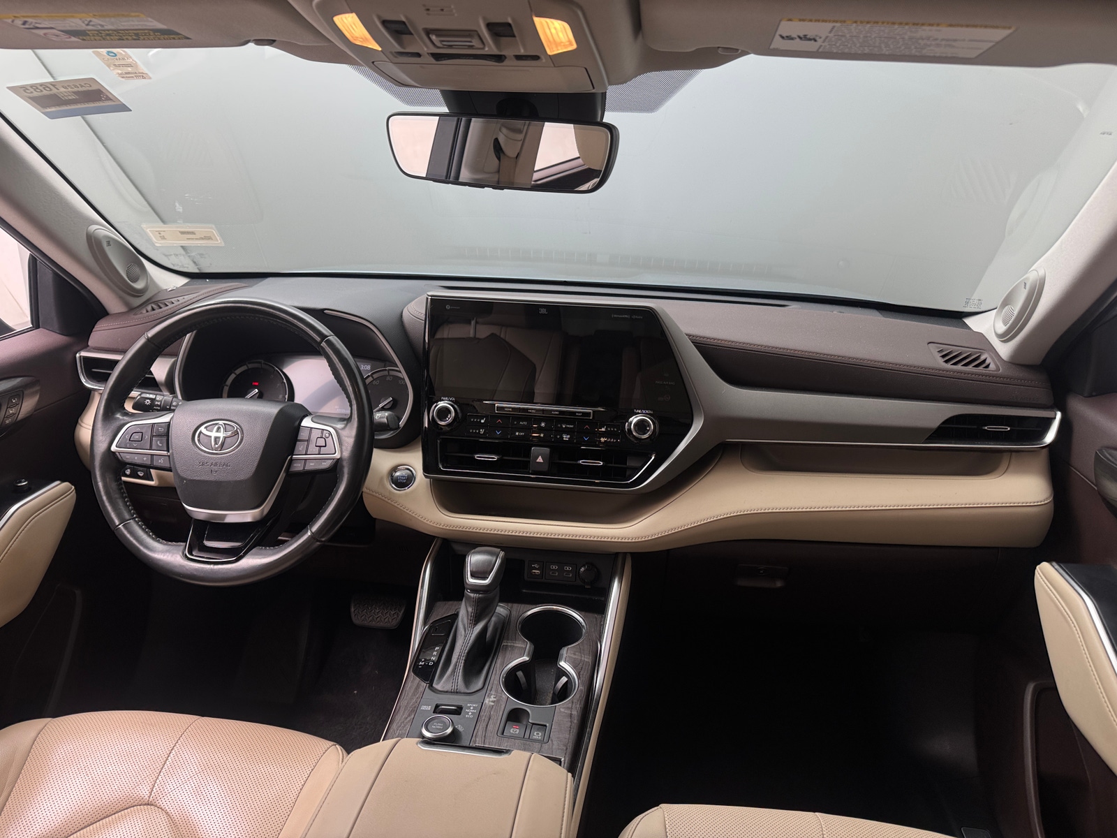 Thumbnail: 2022 Toyota Highlander - 2