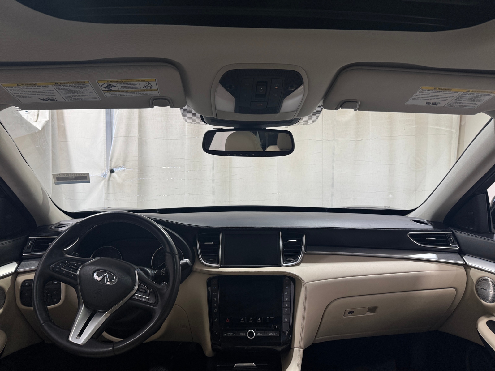 Thumbnail: 2019 INFINITI QX50 - 2