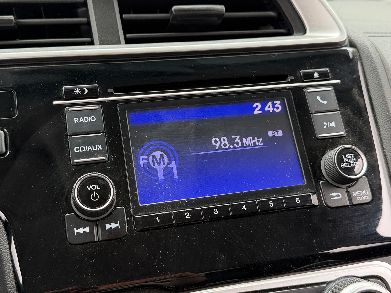 Thumbnail: 2017 Honda Fit - 4