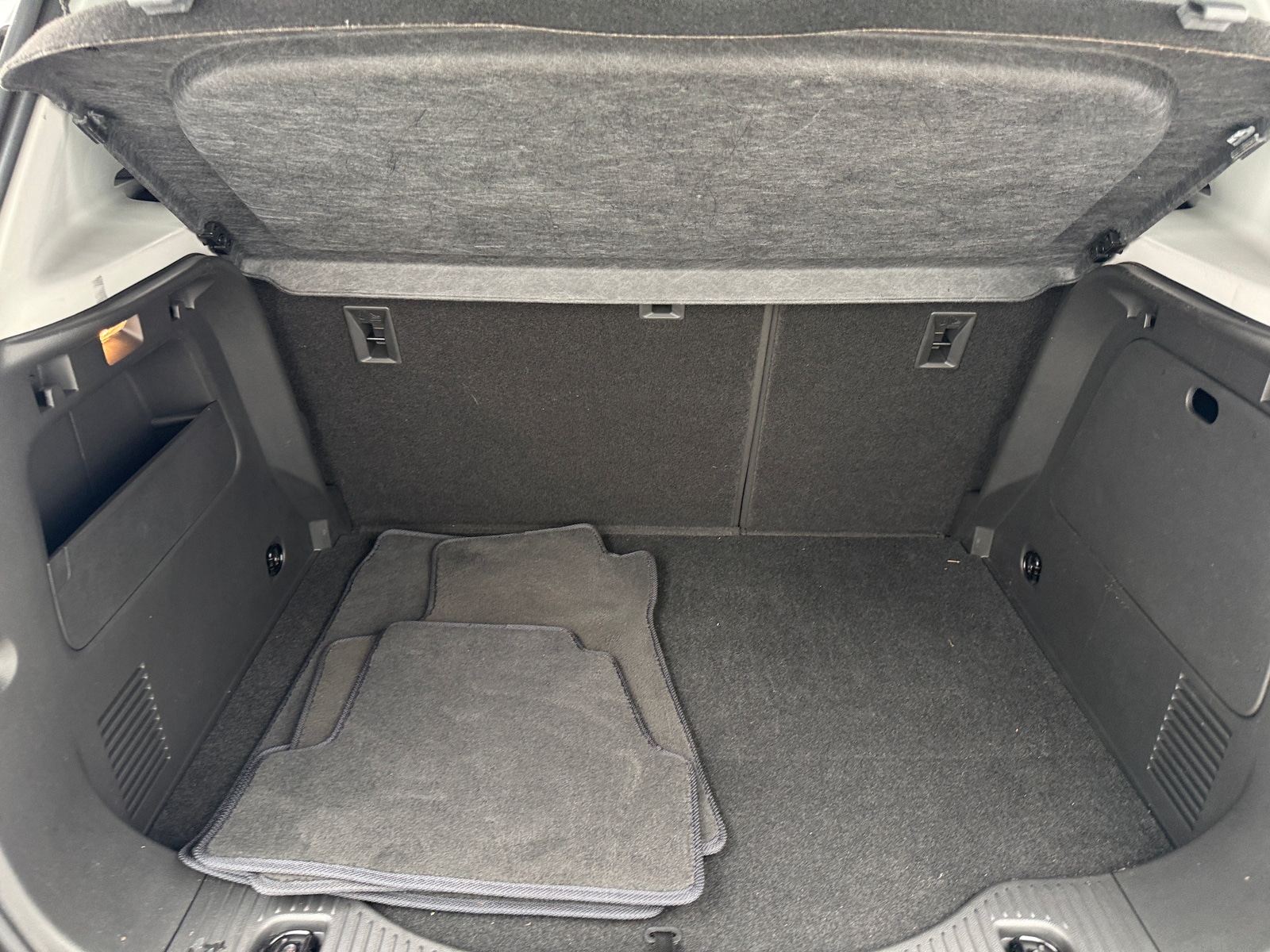Thumbnail: 2021 Chevrolet Trax - 6