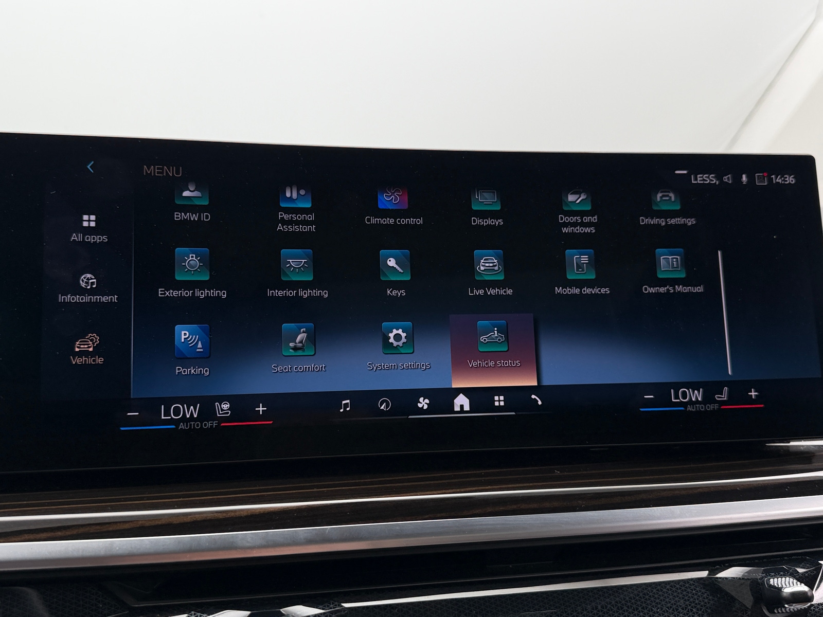 Thumbnail: 2026 BMW X5 - 3