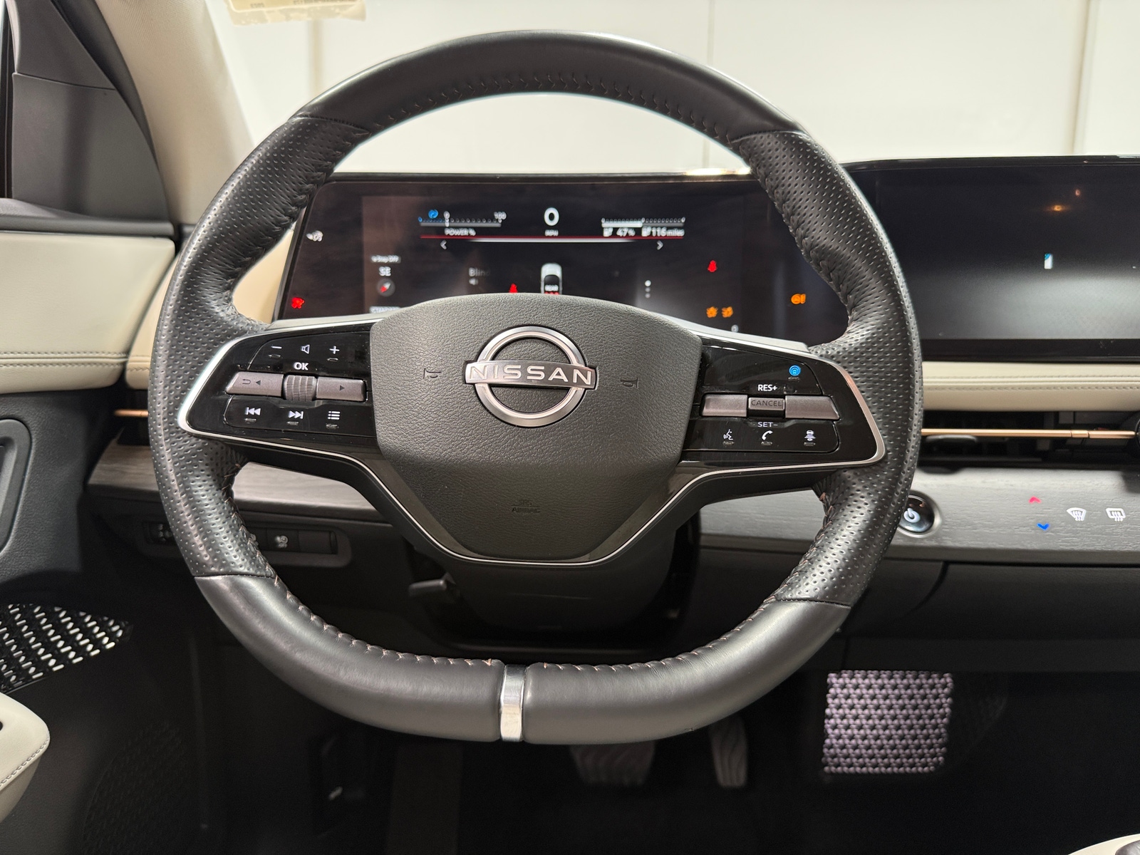 Thumbnail: 2023 Nissan Ariya - 4