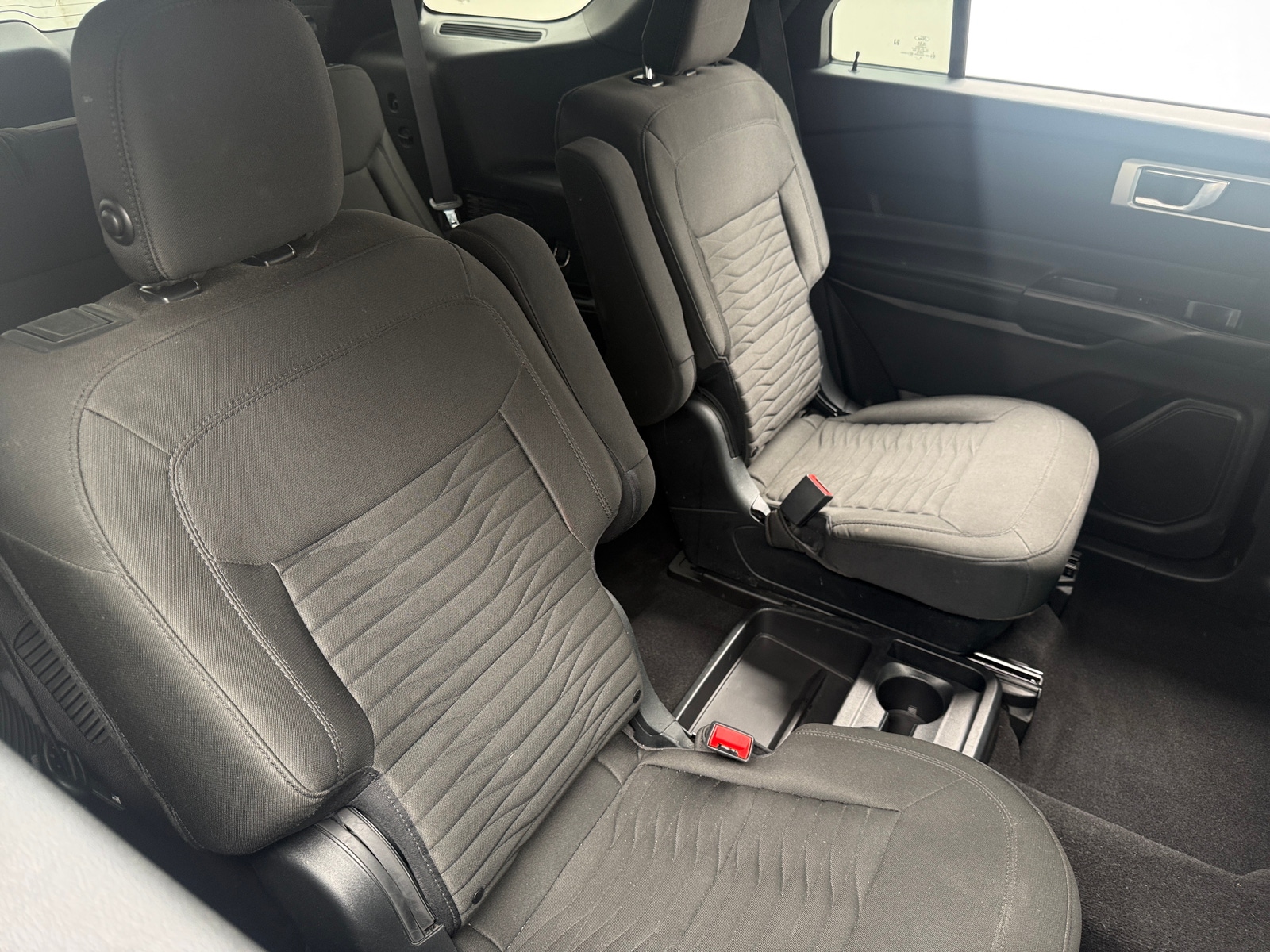 Thumbnail: 2020 Ford Explorer - 6