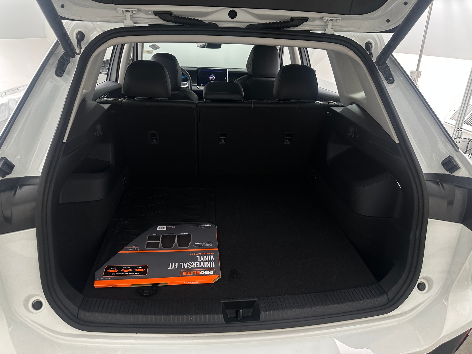 Thumbnail: 2026 Volkswagen Tiguan - 7