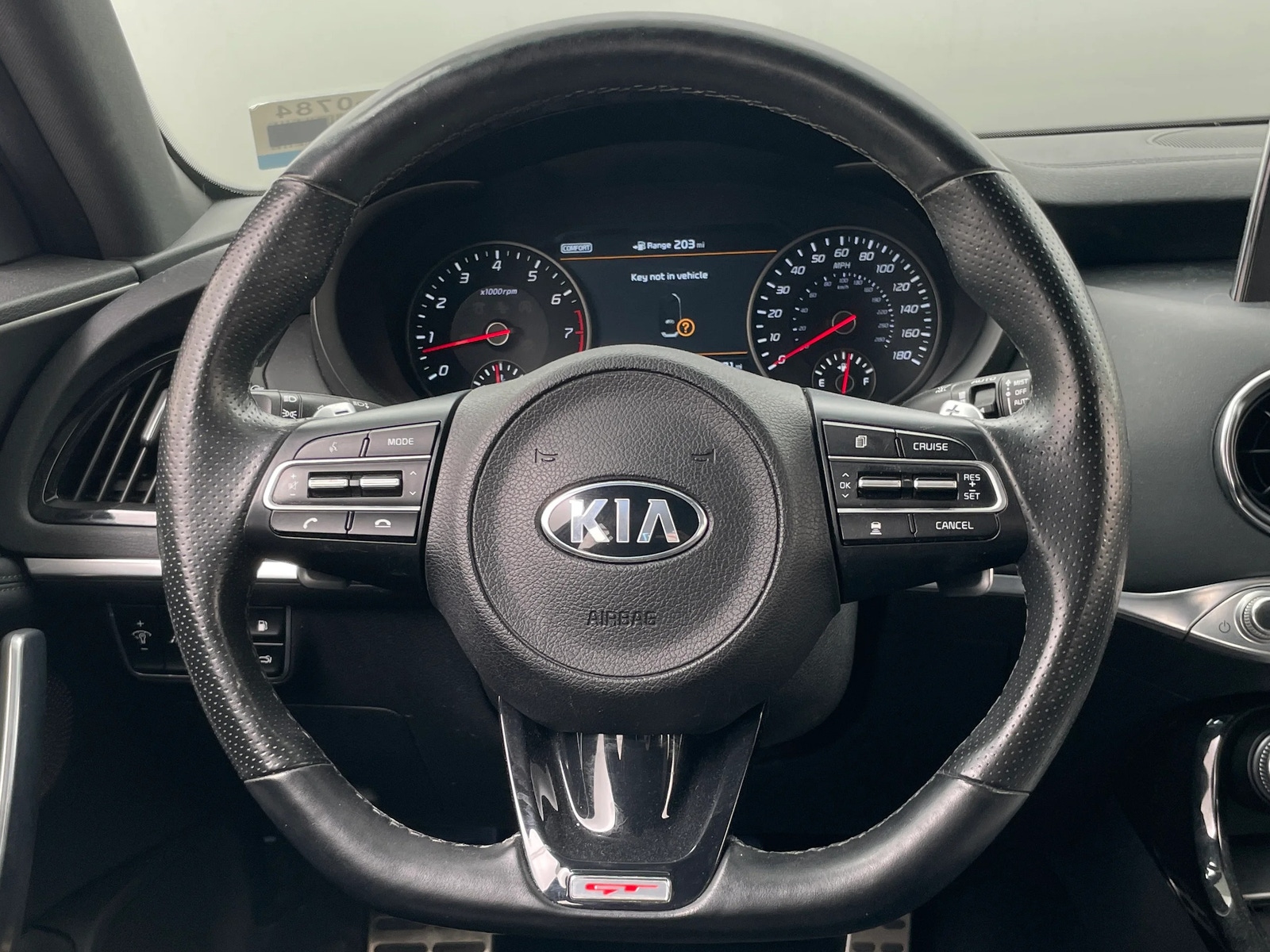Thumbnail: 2019 Kia Stinger - 4