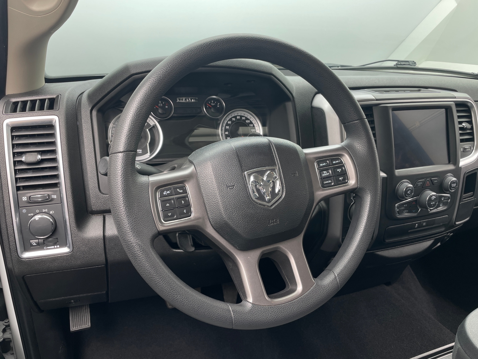 Thumbnail: 2023 RAM 1500 Classic - 5