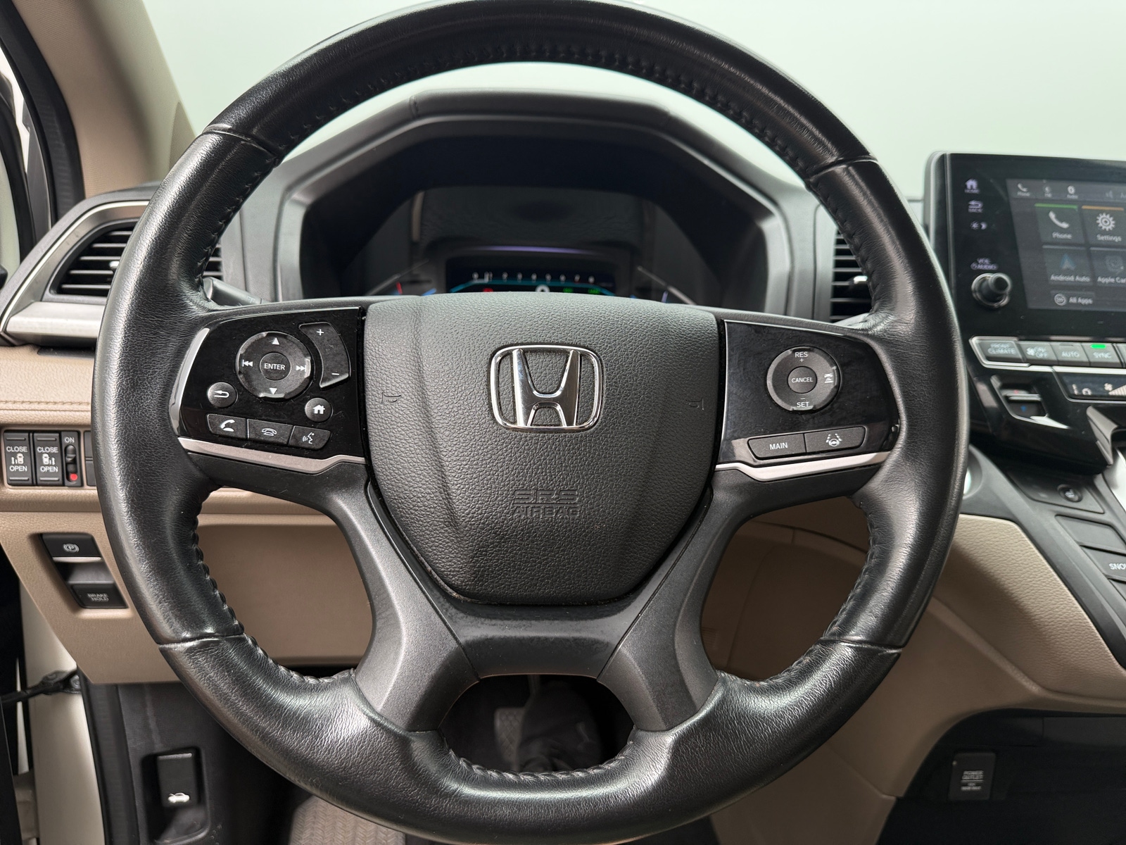 Thumbnail: 2019 Honda Odyssey - 4