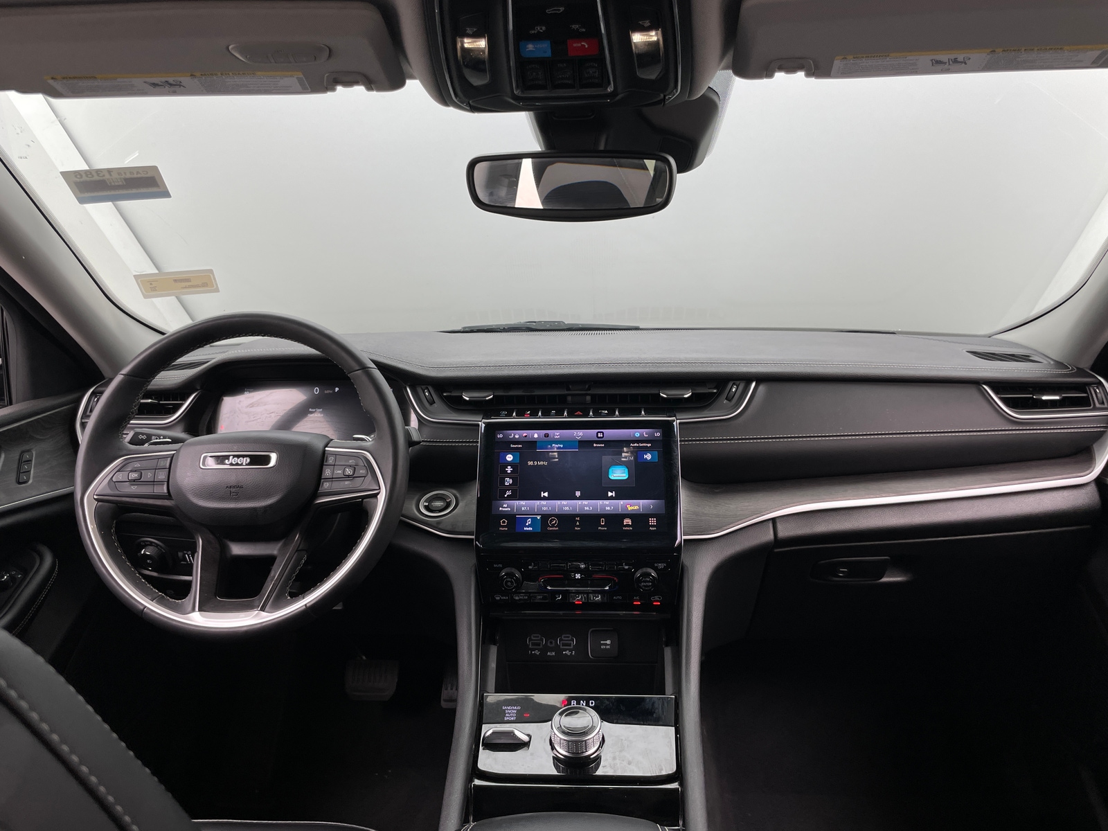 Thumbnail: 2023 Jeep Grand Cherokee L - 2