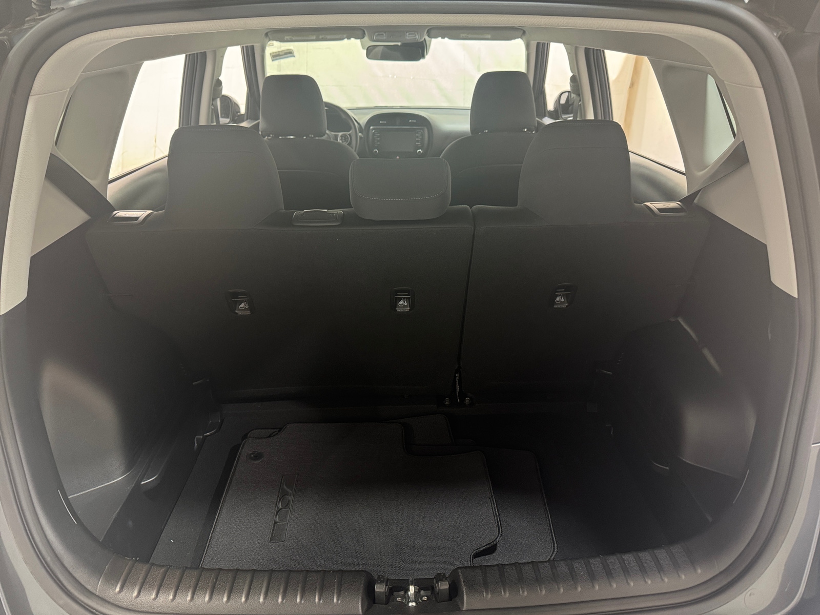 Thumbnail: 2020 Kia Soul - 7