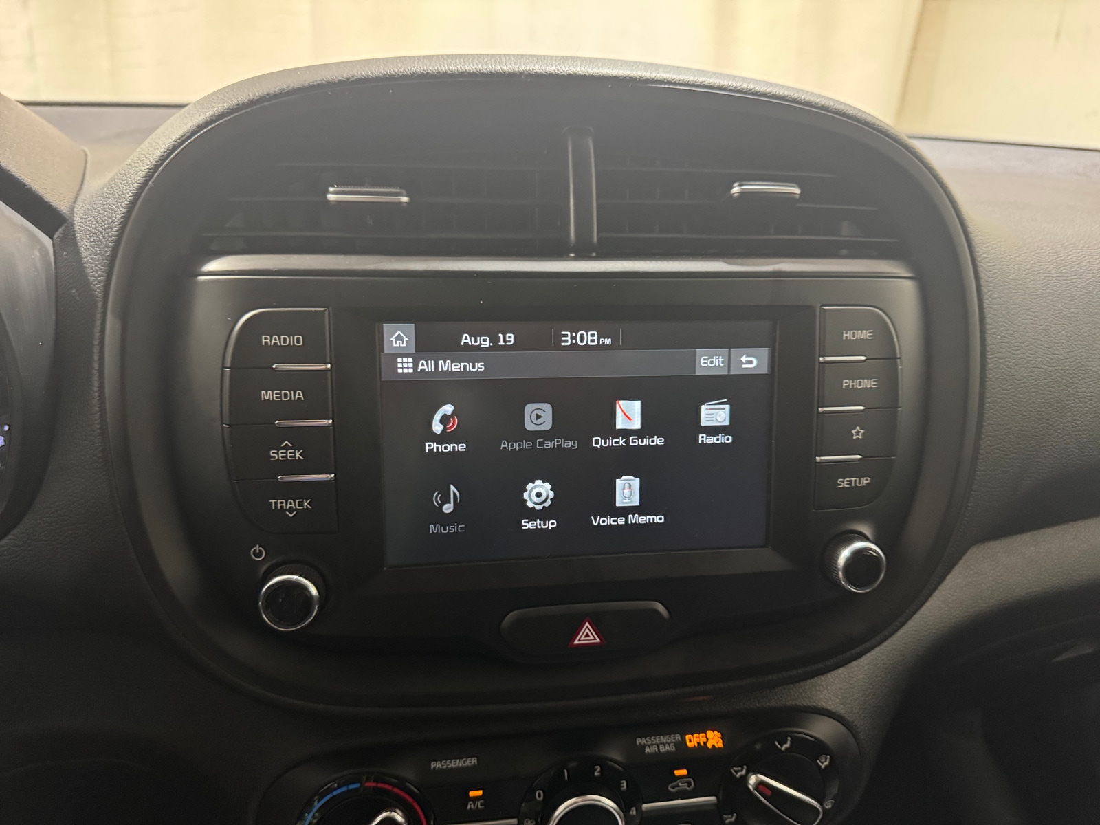 Thumbnail: 2020 Kia Soul - 4