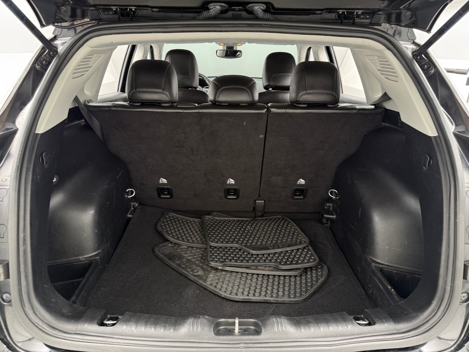 Thumbnail: 2019 Jeep Compass - 7