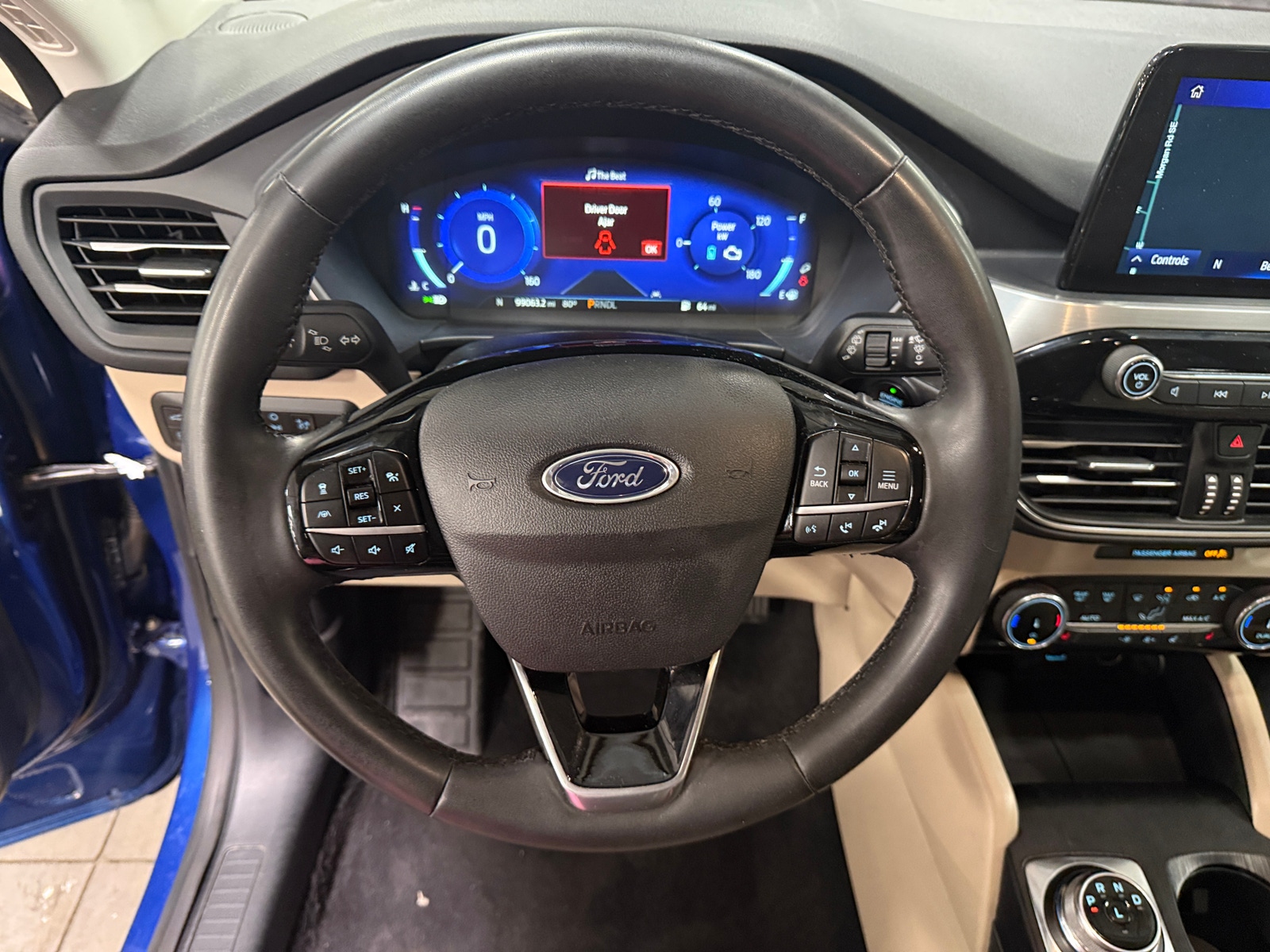 Thumbnail: 2022 Ford Escape - 4