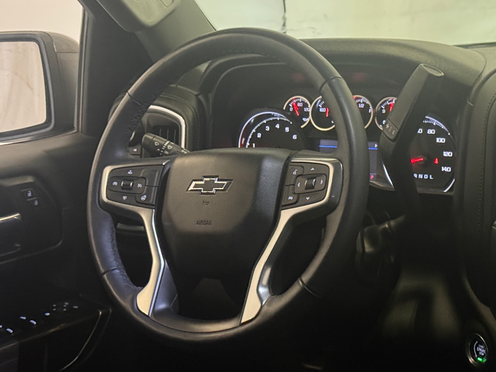 Thumbnail: 2022 Chevrolet Silverado 1500 - 5