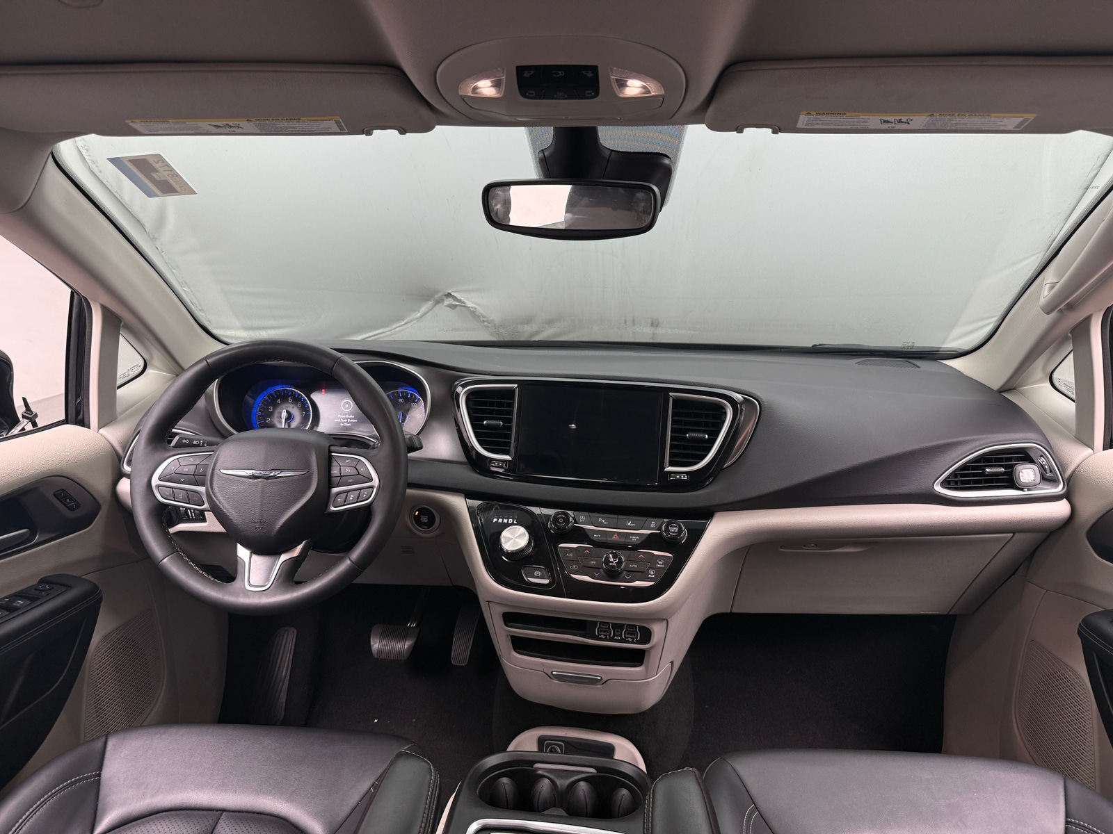 Thumbnail: 2024 Chrysler Pacifica - 2