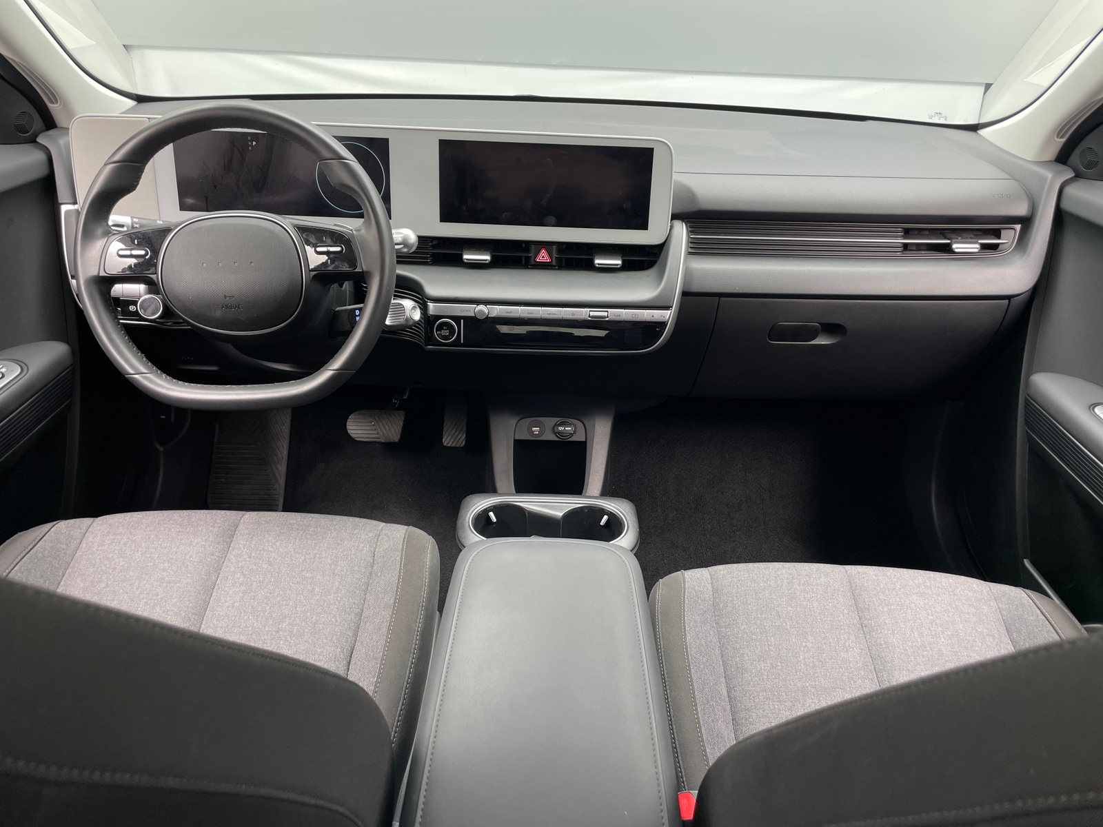 Thumbnail: 2023 Hyundai Ioniq 5 - 3