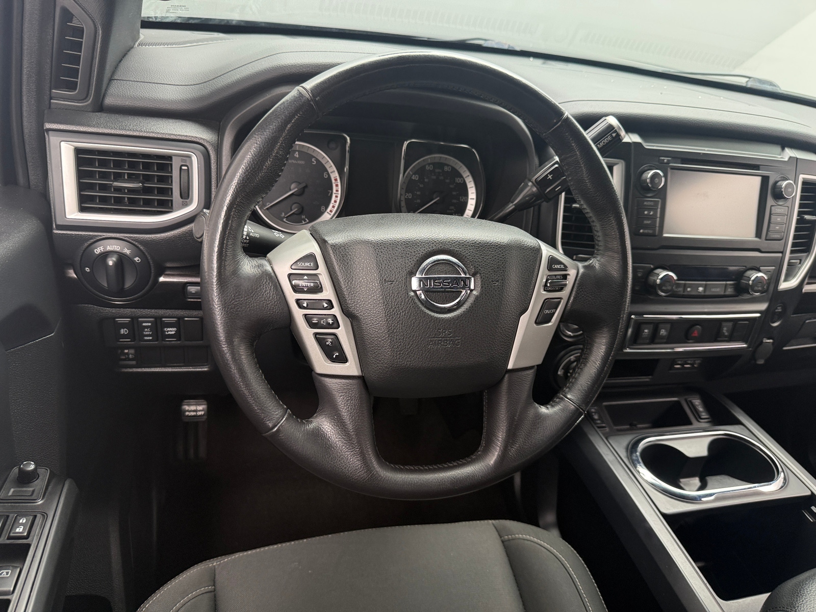 Thumbnail: 2019 Nissan Titan - 5