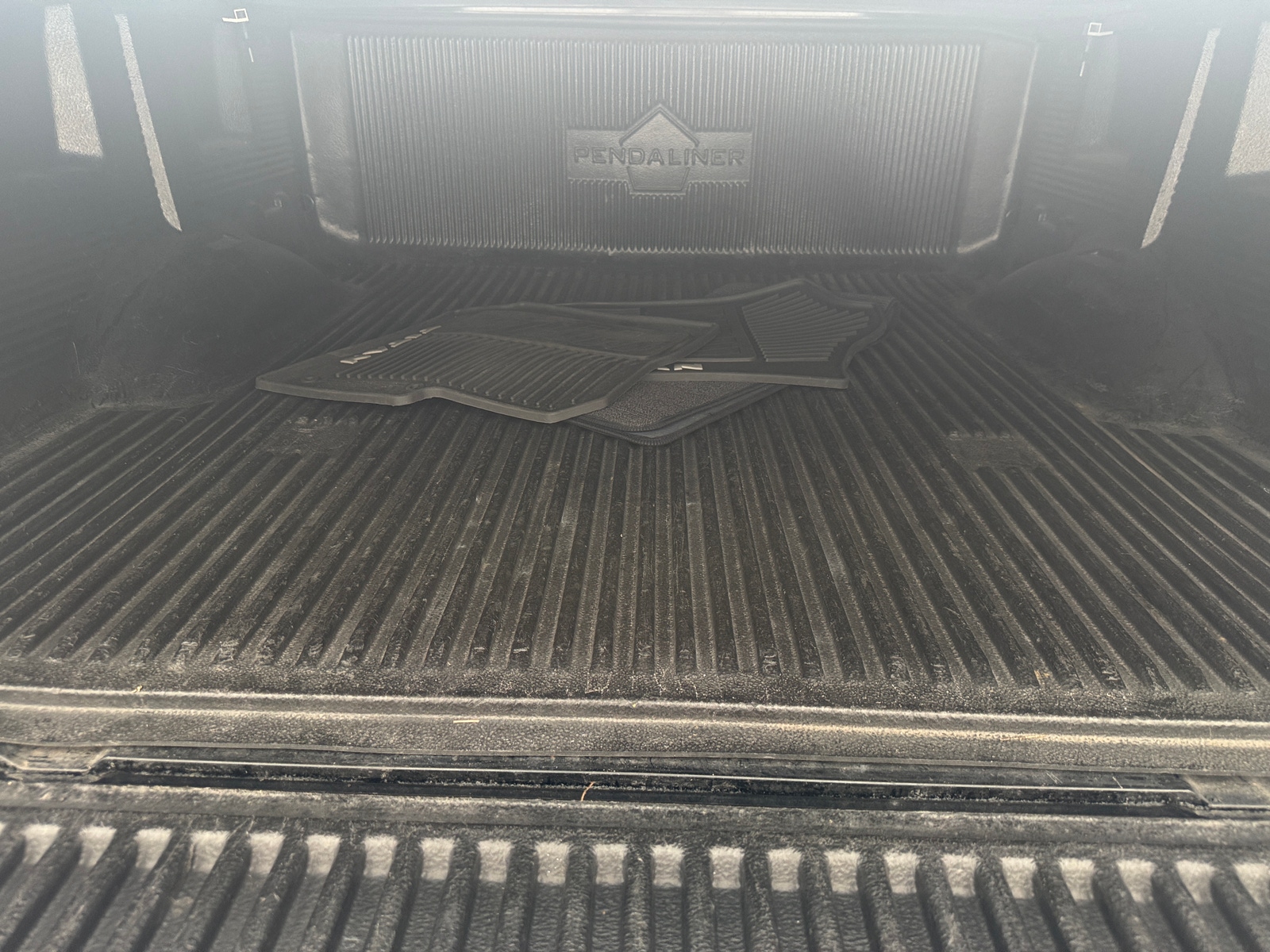 Thumbnail: 2019 Nissan Titan - 7