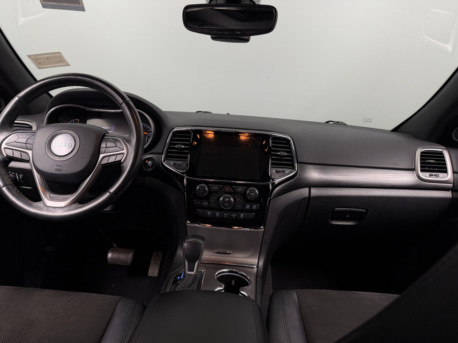 Thumbnail: 2020 Jeep Grand Cherokee - 2