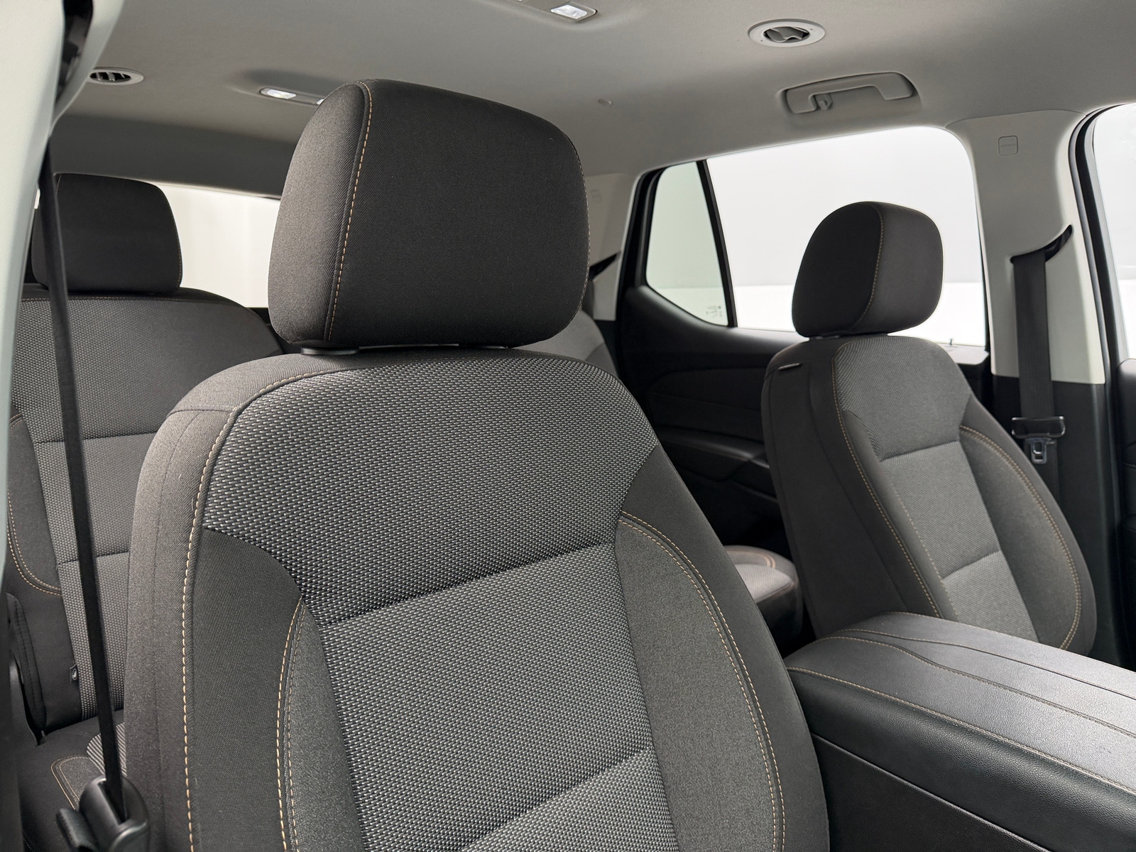 Thumbnail: 2021 Chevrolet Traverse - 2