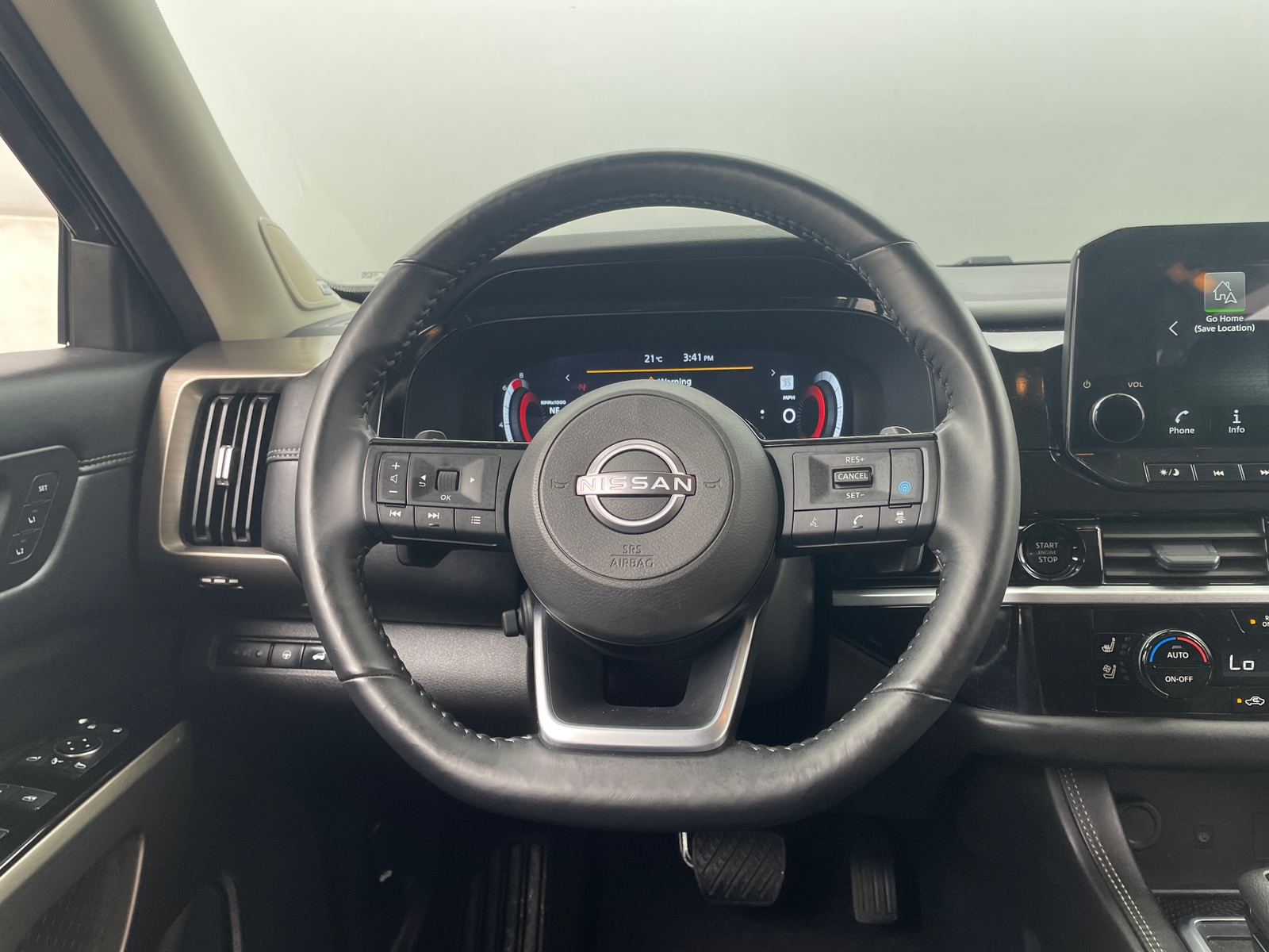 Thumbnail: 2025 Nissan Pathfinder - 4