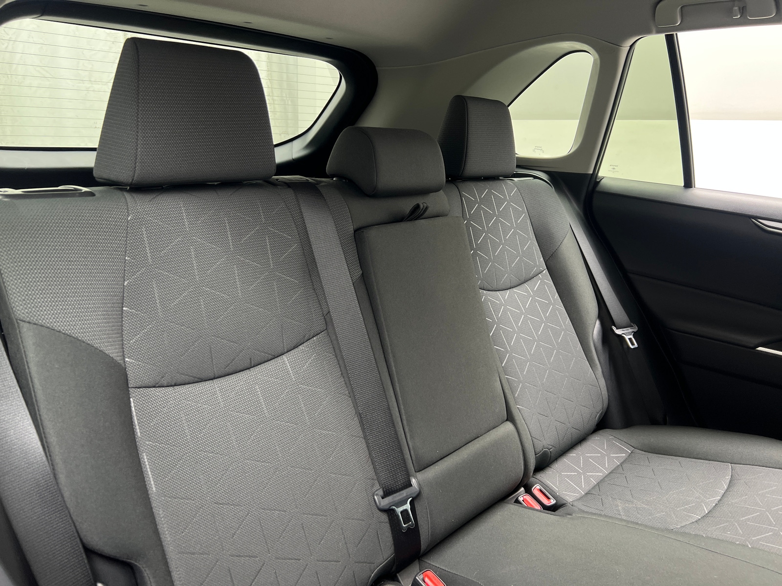 Thumbnail: 2024 Toyota RAV4 - 6