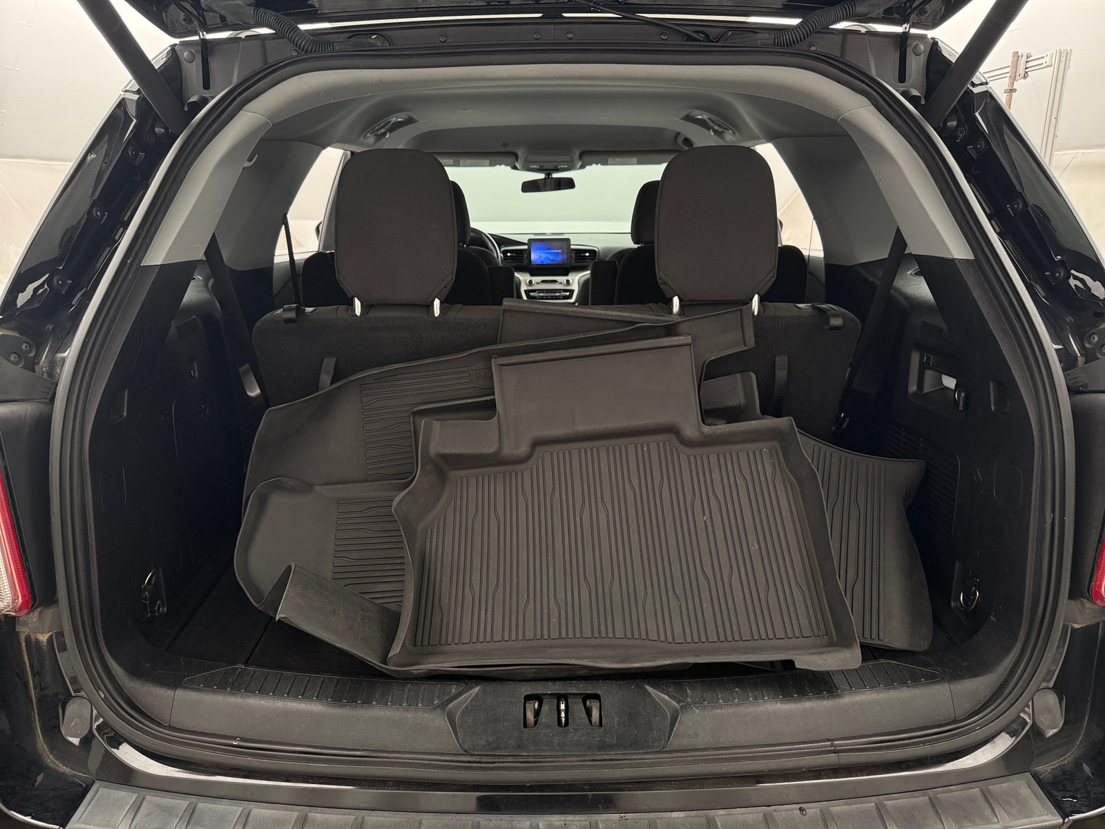 Thumbnail: 2020 Ford Explorer - 7