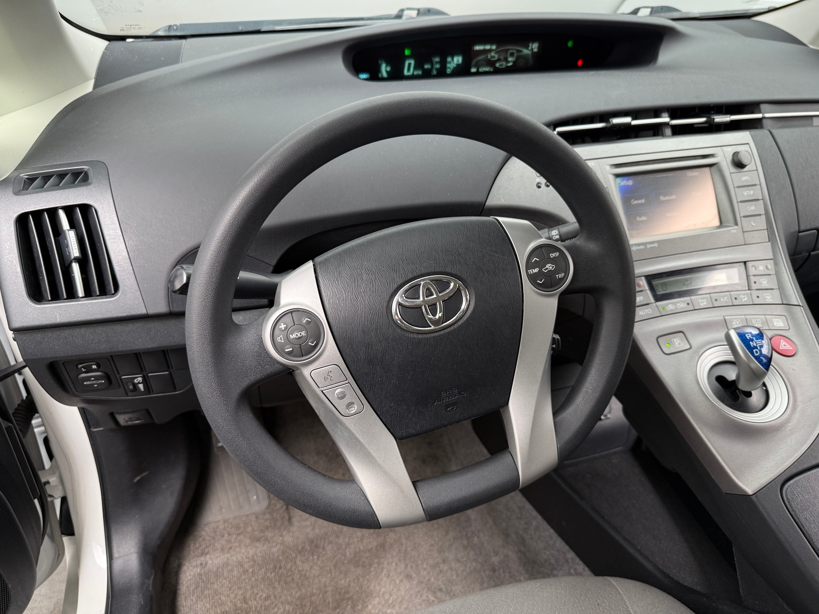 Thumbnail: 2014 Toyota Prius - 5